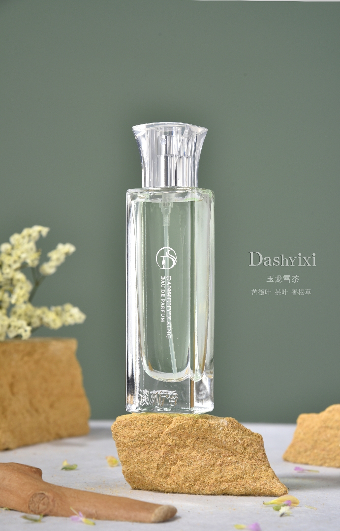淡水伊香罗曼蒂克香水（48支平均混装送展架）详情7
