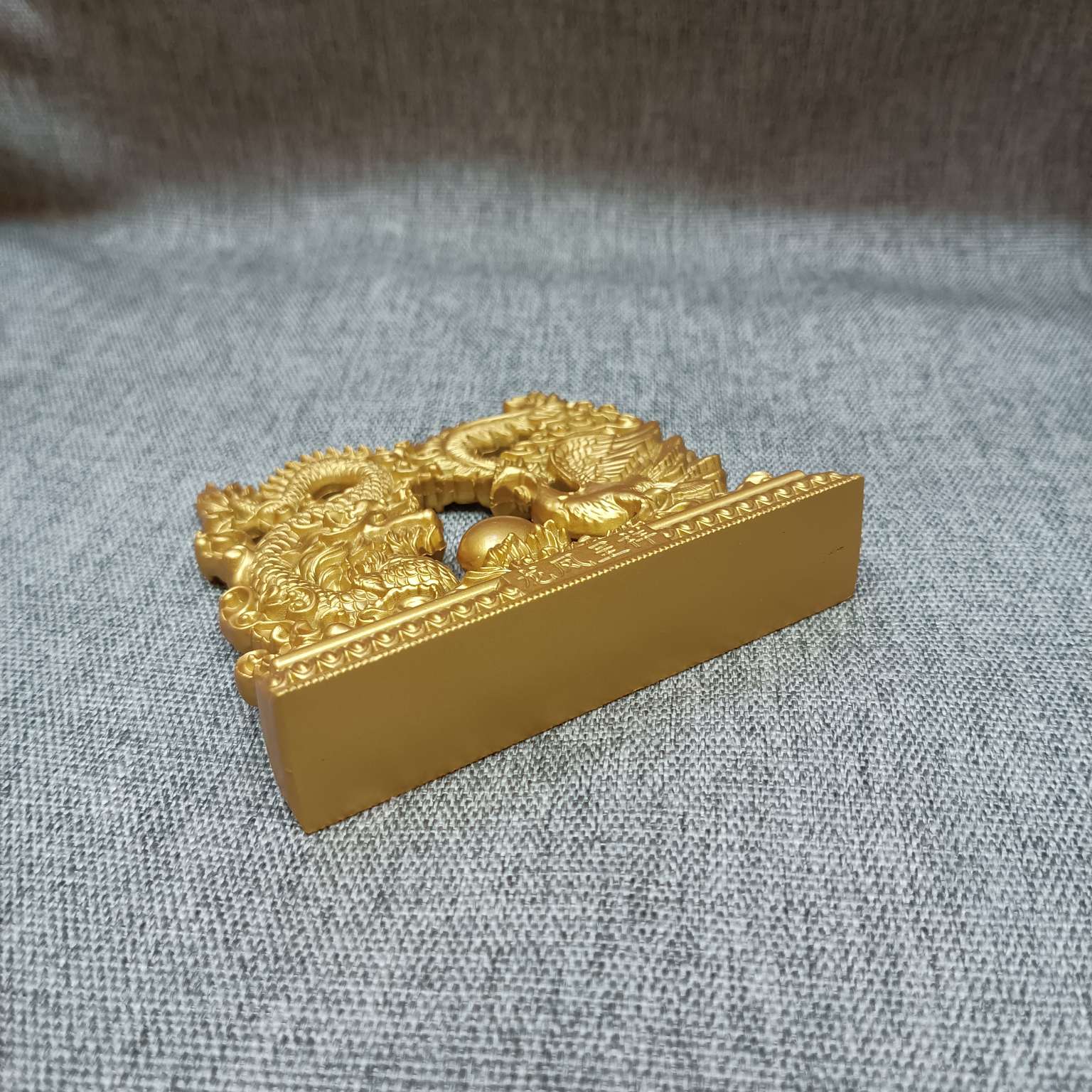 Dragon and Phoenix presenting auspiciousness, sand gold handicrafts, Chinese wedding gifts, dragon and Phoenix playing with pearls, home decorations, creative gifts for living rooms and bedrooms, anniversary gifts, excellent gift-giving items, fine bedside pets, wedding gifts, produced by Zhenglin Craft detail image 7