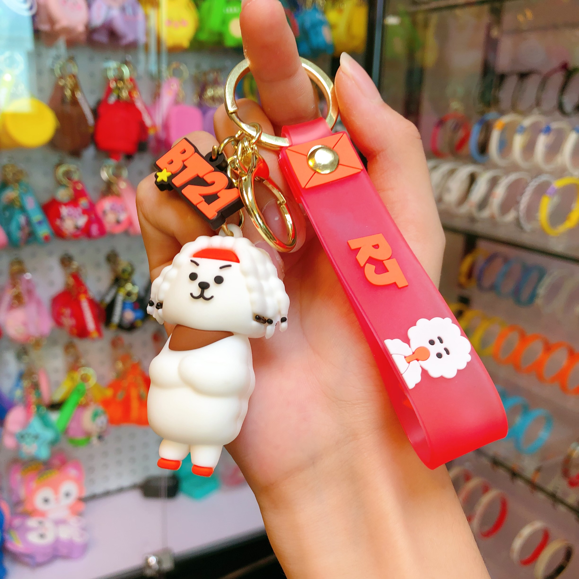 BT21 BTS keychain couple Schoolbag pendant bag, car key chain claw machine gift BT21 BTS keychain couple schoolbag pendant bag, car key chain claw machine Specification image