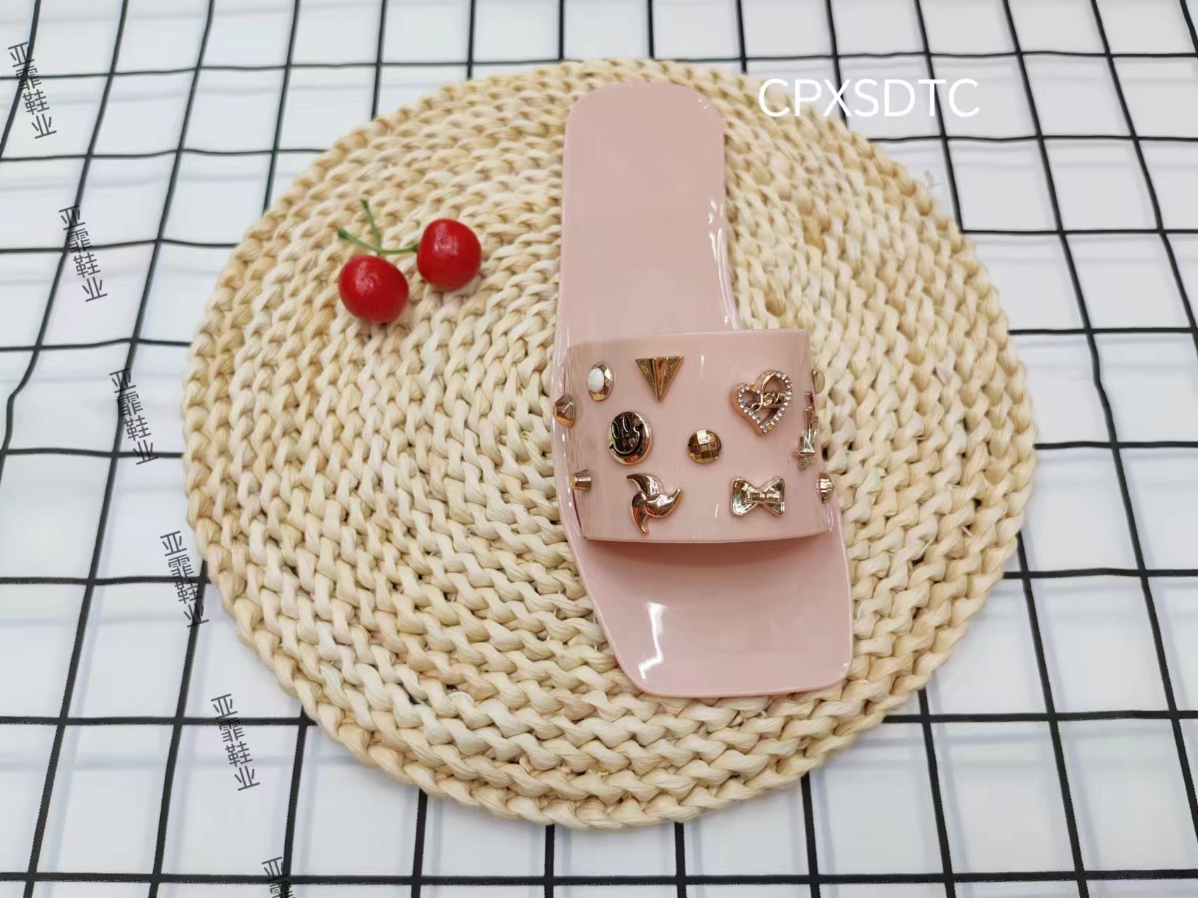 Fashion multiple metal buttons summer outside wear flip-flops