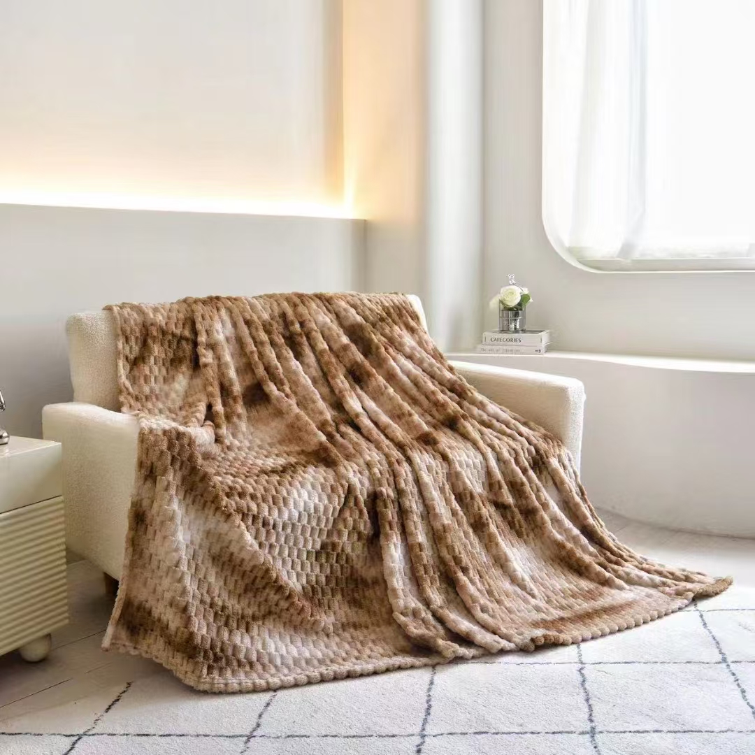 Wholesale golden turtle velvet blankets, tie-dyed single-layer double-sided seven-color turtle shell velvet casual flannel blankets, DB home textile sofa blankets Item Picture