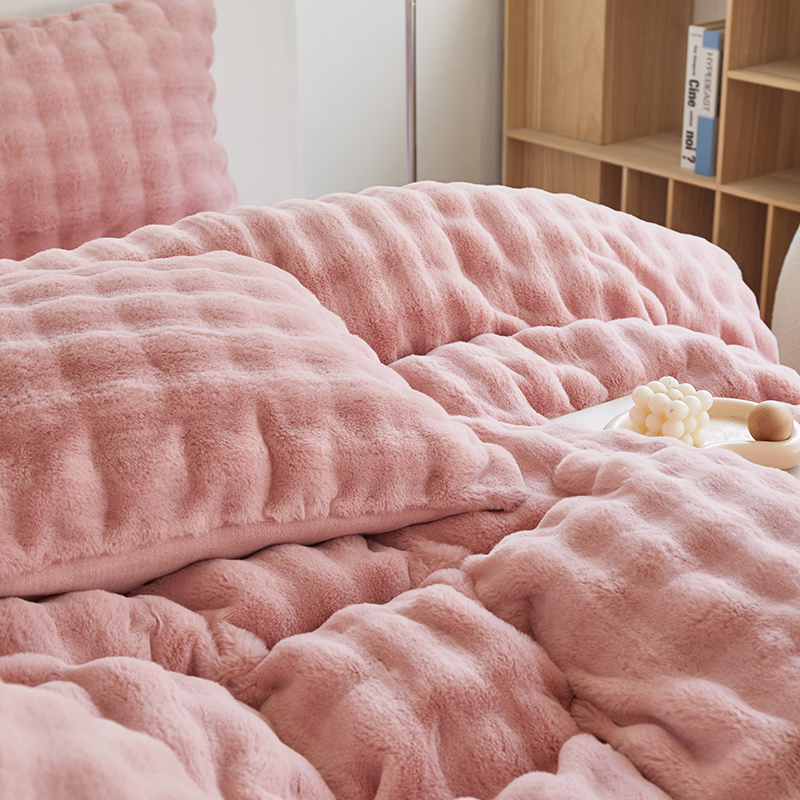 Rabbit fleece bubble four-piece bedding set, four-piece warm, comfortable and high-quality Bed set, DB home textile bed Specification image