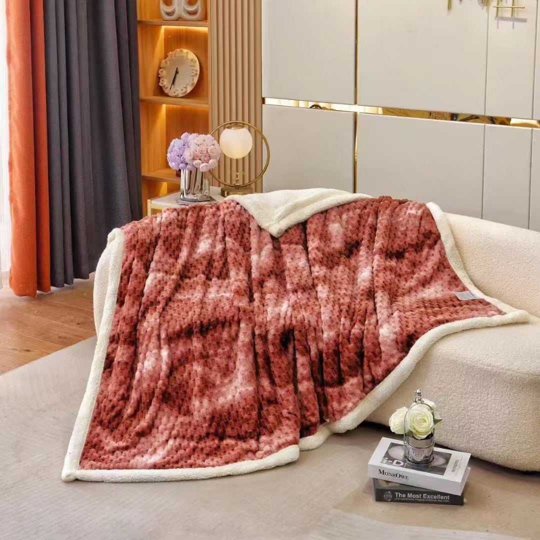 Factory wholesale double-layer covered blankets, turtle and lamb fleece blankets, thickened turtle shell fleece flannel blankets for autumn and winter, DB home textiles Application Scenario