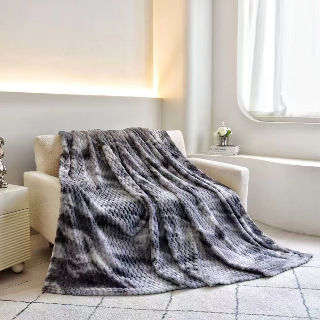 Wholesale golden turtle velvet blankets, tie-dyed single-layer double-sided seven-color turtle shell velvet casual flannel blankets, DB home textile sofa blankets Specification image