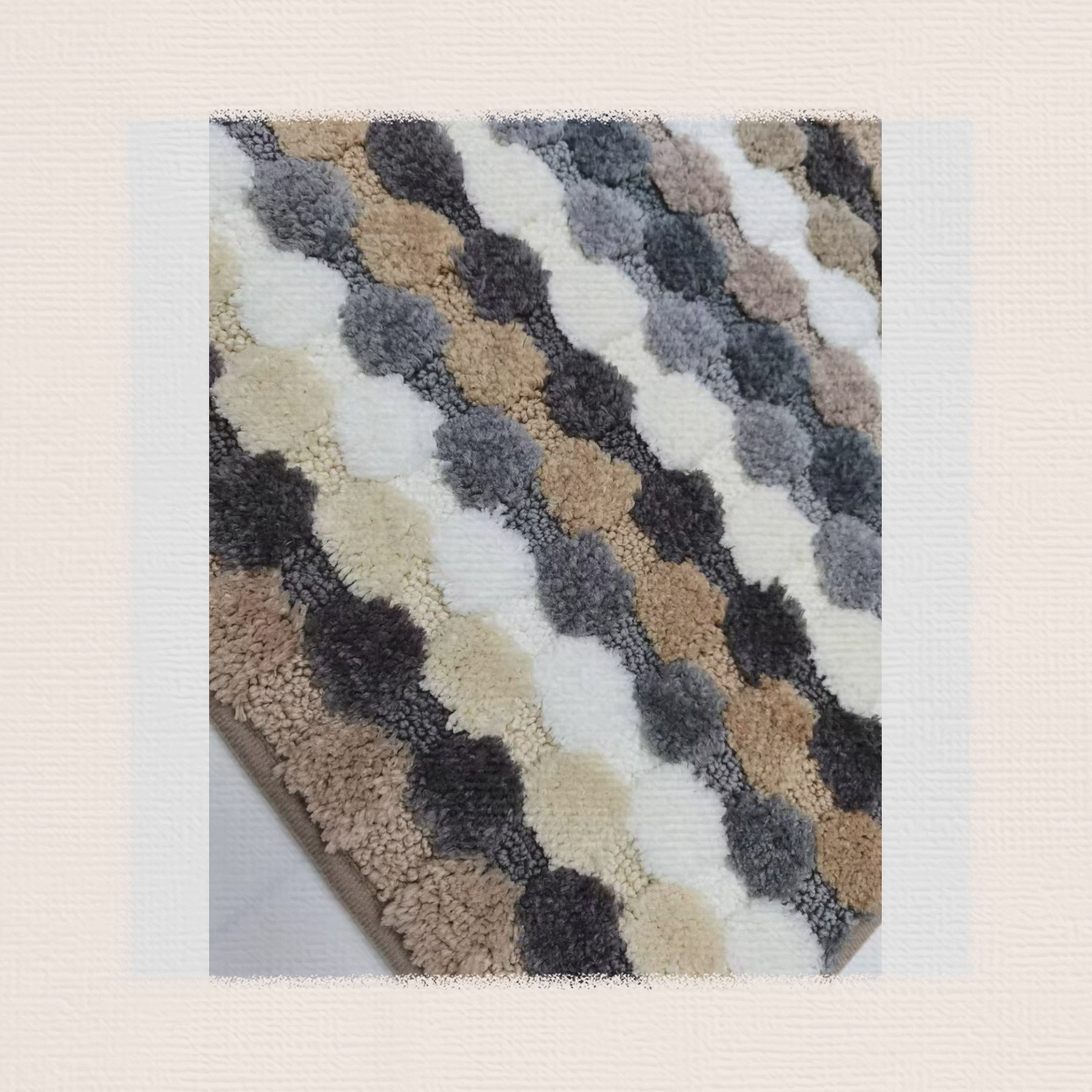 TPA base color three-dimensional checkered carpet, super-fine carpet, anti-slip mat, floor mat, door mat, kitchen mat, bathroom mat, size 40*60cm, good quality Application Scenario
