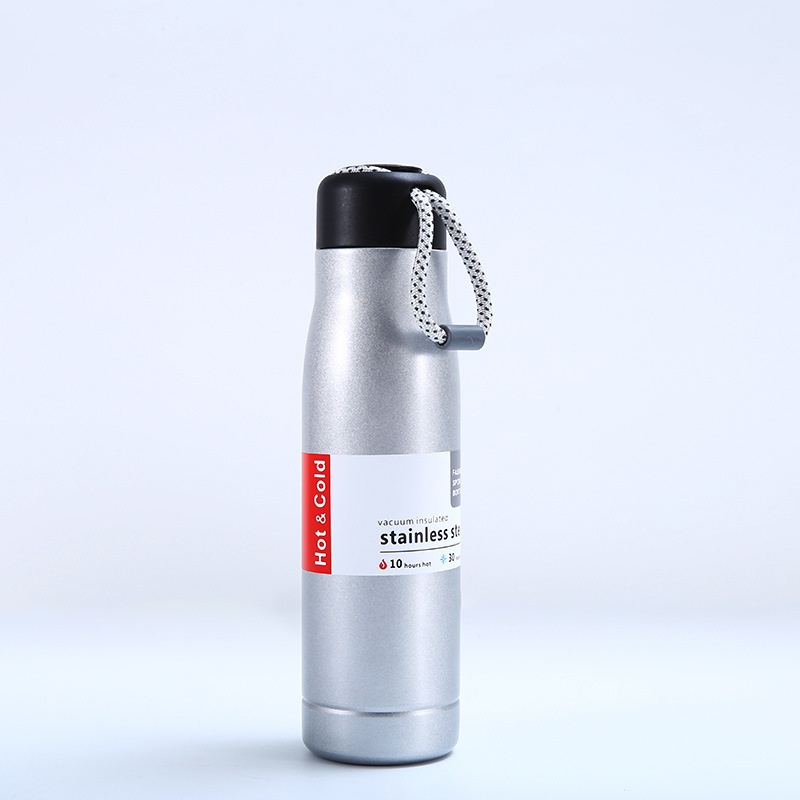 Stainless steel vacuum insulated cup, outdoor portable water cup, gift cup, large-capacity sports kettle with handle rope, knight cup Item Picture