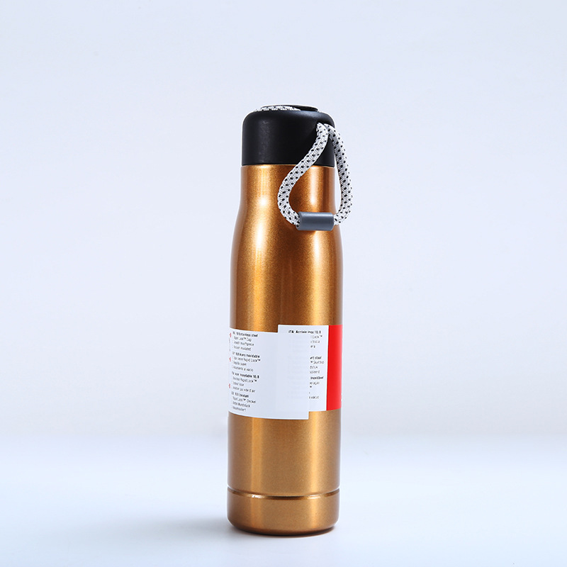 Stainless steel vacuum insulated cup, outdoor portable water cup, gift cup, large-capacity sports kettle with handle rope, knight cup Application Scenario