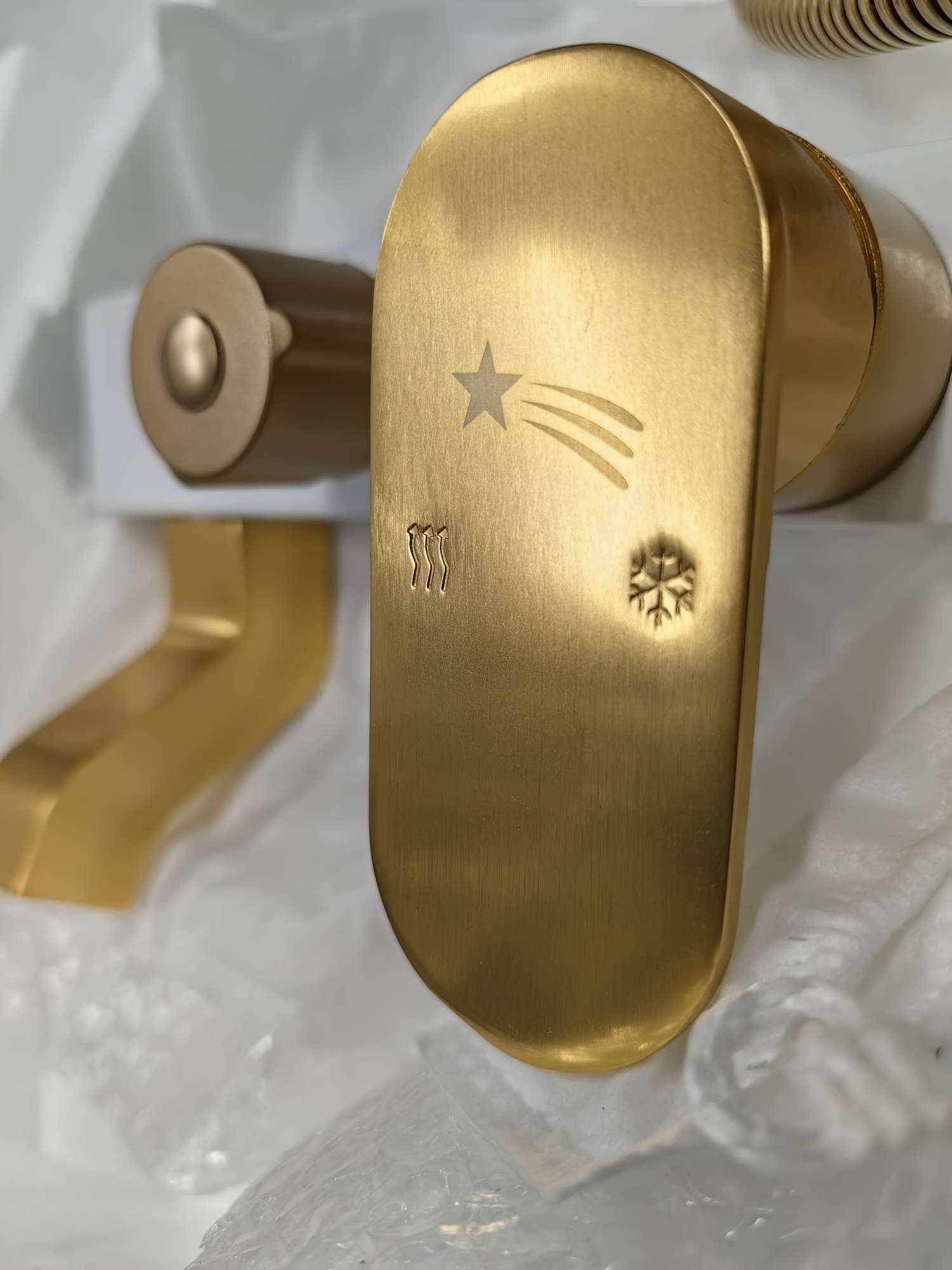 4077Wg Shower Set Faucet Shower Set High-End White Gold Super Top Spray Shower details Picture