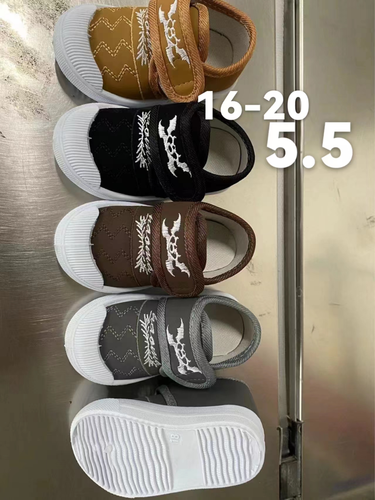 儿童鞋童运动鞋运动板鞋童款 夏季卡通拖鞋儿童款 轻便舒适透气耐磨防滑新款上市