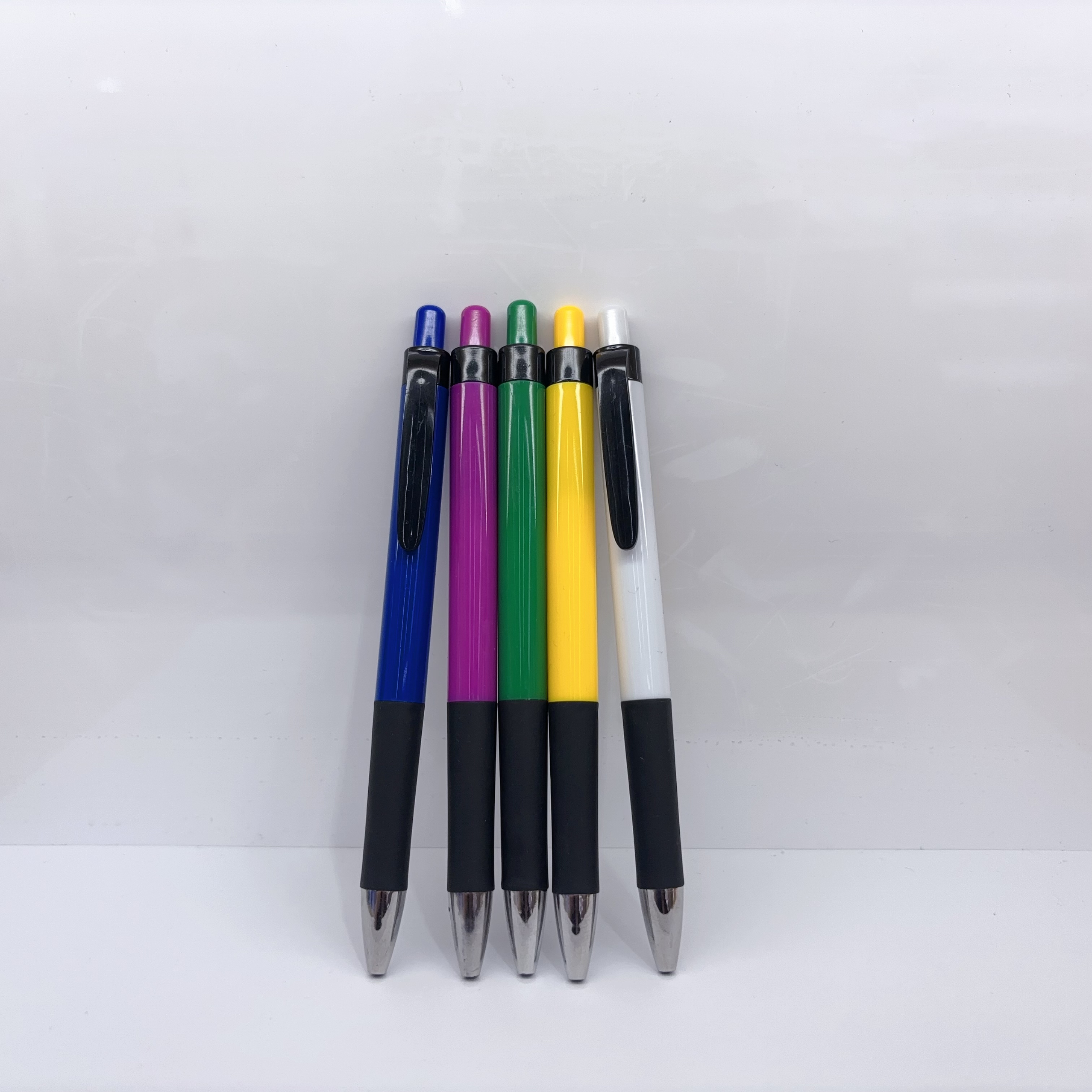 6505圆珠笔蓝色0.7mm子弹头按动式中油笔中性笔商务办公书写