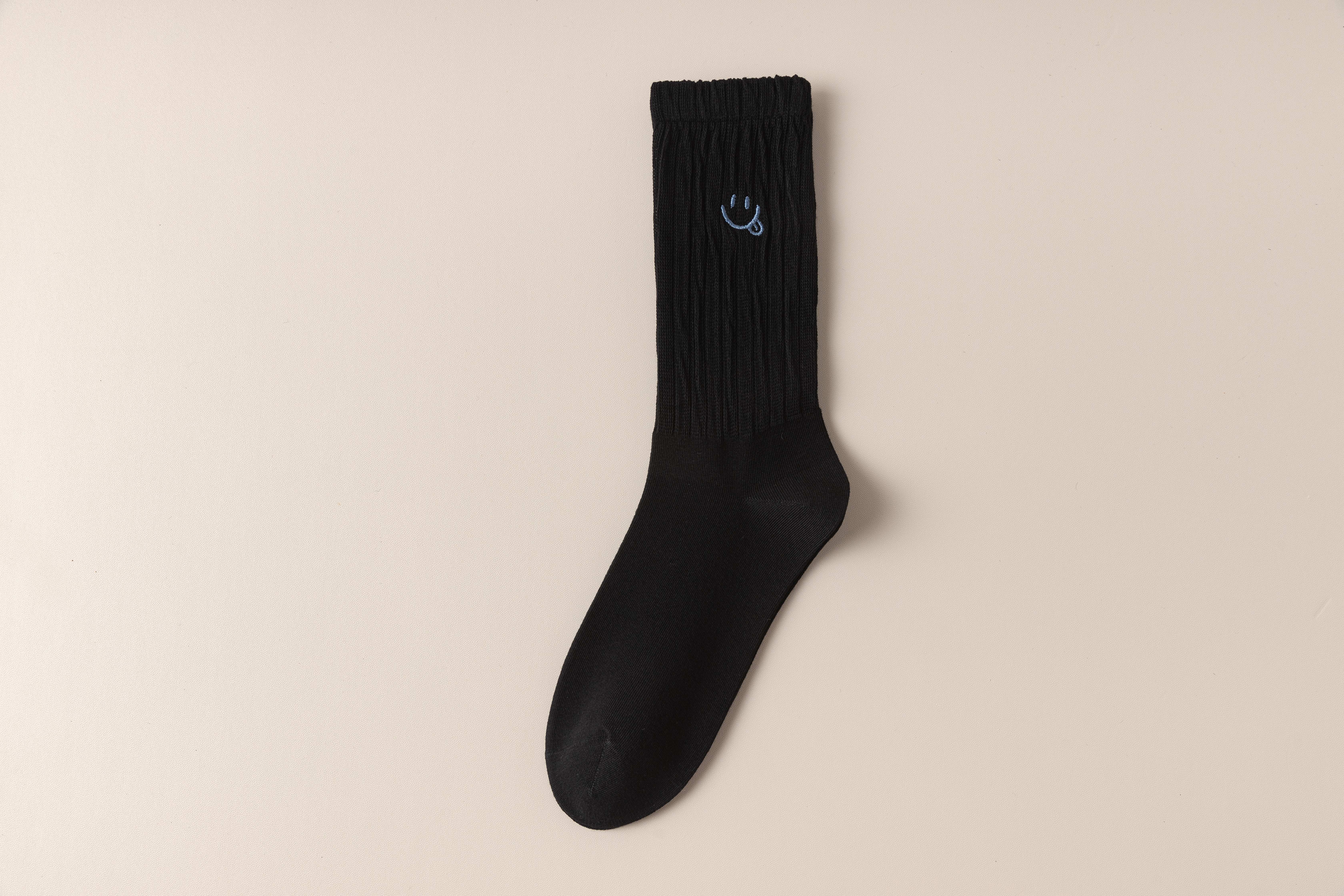 Pure cotton socks for women to prevent athlete's foot and odor, summer and spring internet-famous school-style mid-calf socks for women, Korean cartoon long socks with smiling faces Item Picture