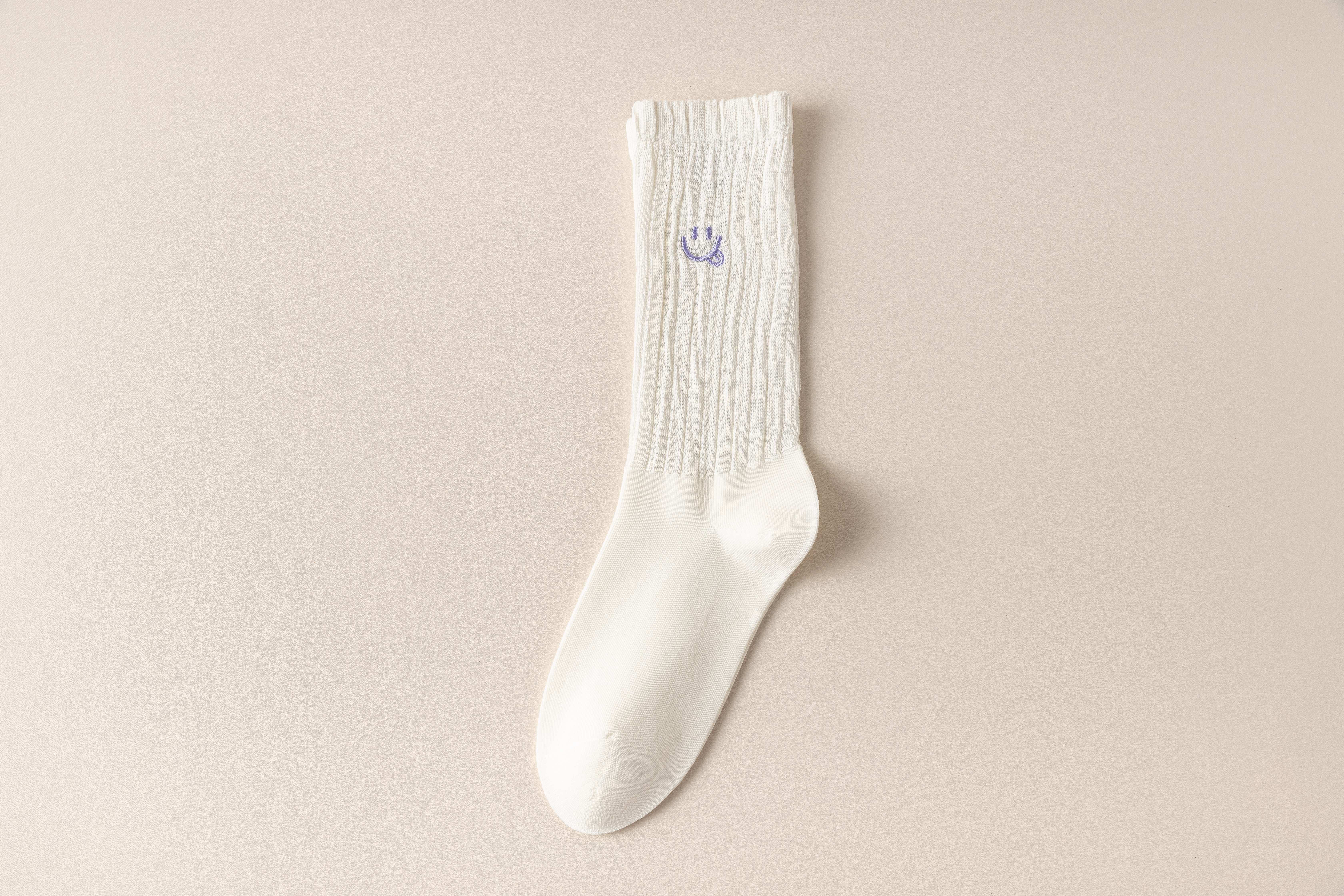 Pure cotton socks for women to prevent athlete's foot and odor, summer and spring internet-famous school-style mid-calf socks for women, Korean cartoon long socks with smiling faces details Picture