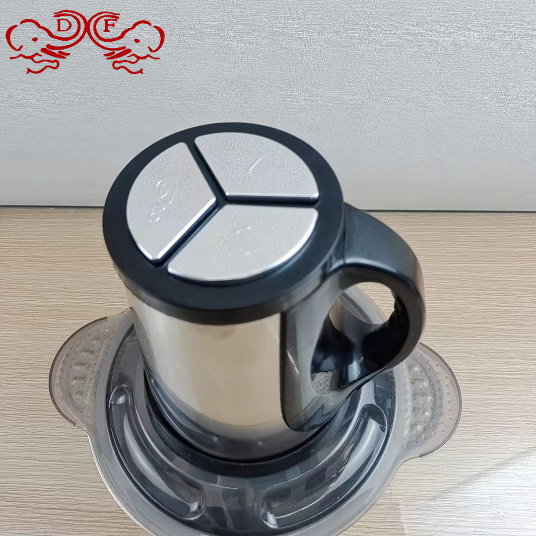 DF68794 stainless steel multi-functional large-capacity electric meat grinder, complementary food grinder, meat grinder, DF TRADINGHOUSE Application Scenario