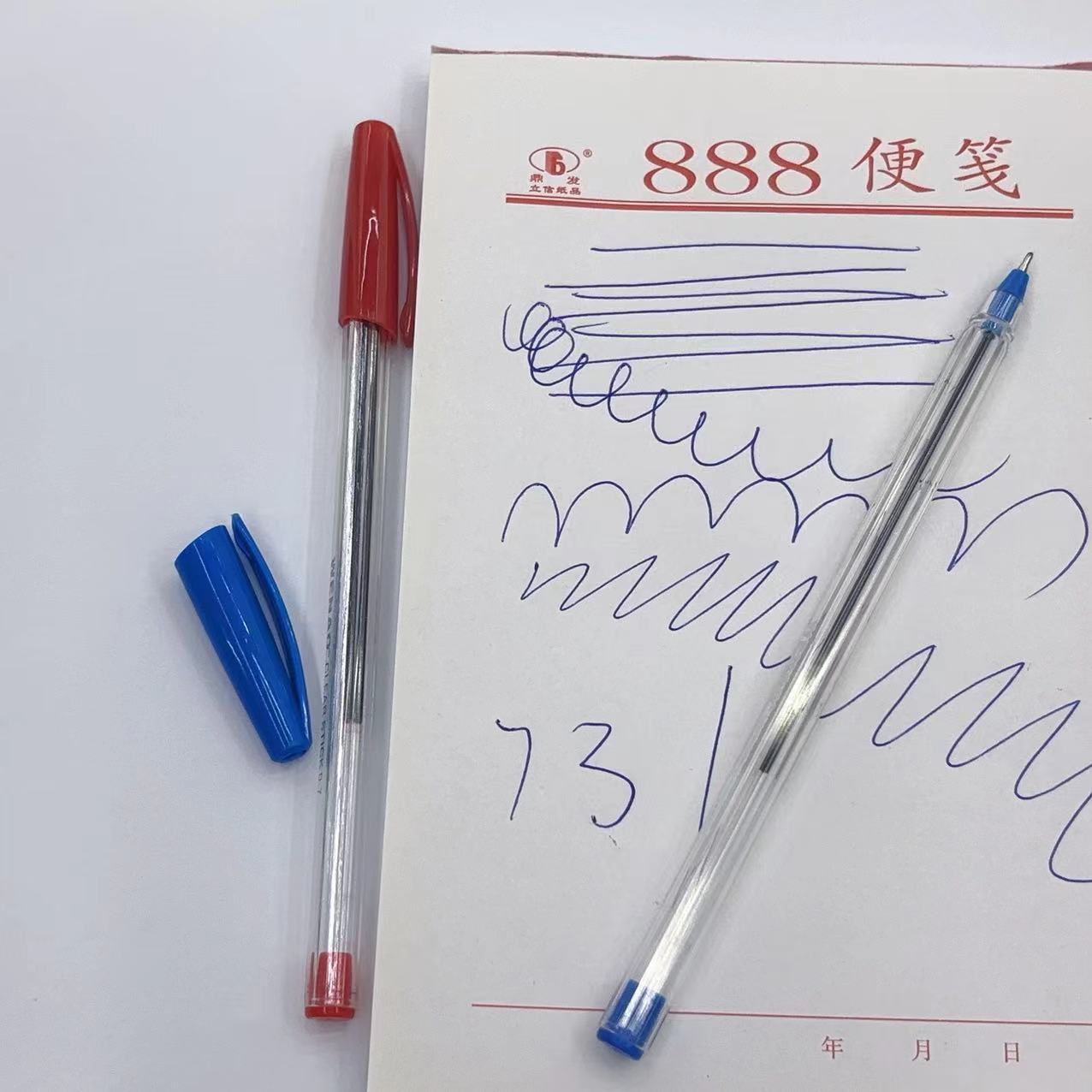 圆珠笔/多色笔/按动/卡通超级英雄圆珠笔/油笔白底实物图