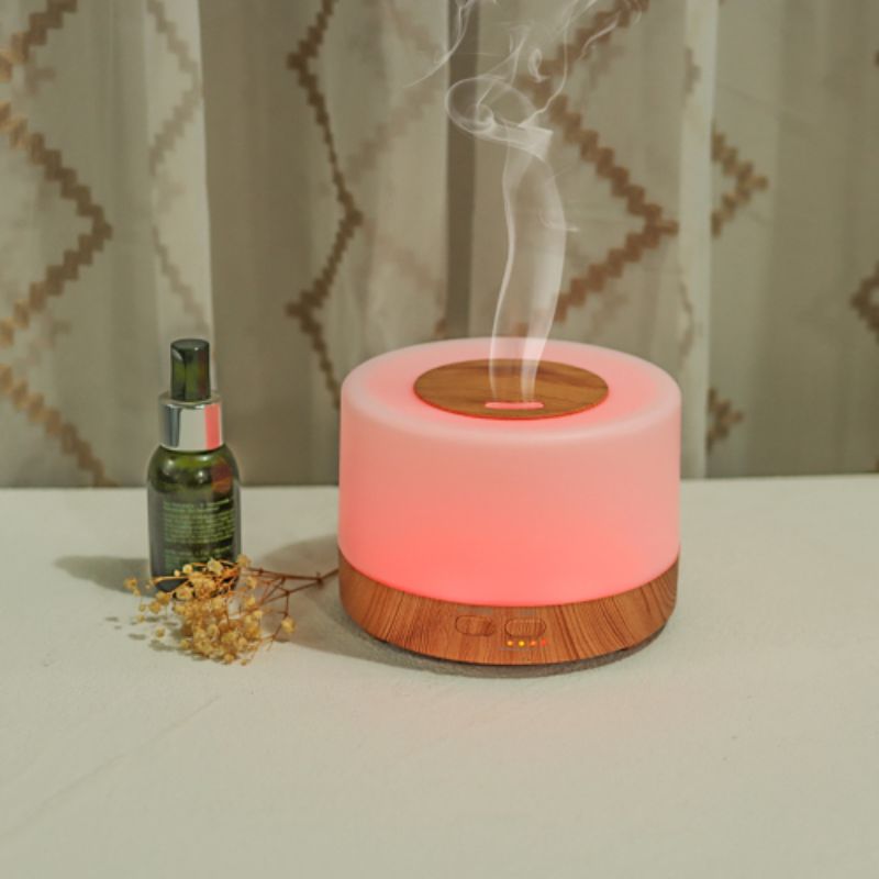 Smart ultrasonic nebulizer for household aromatherapy humidification Application Scenario