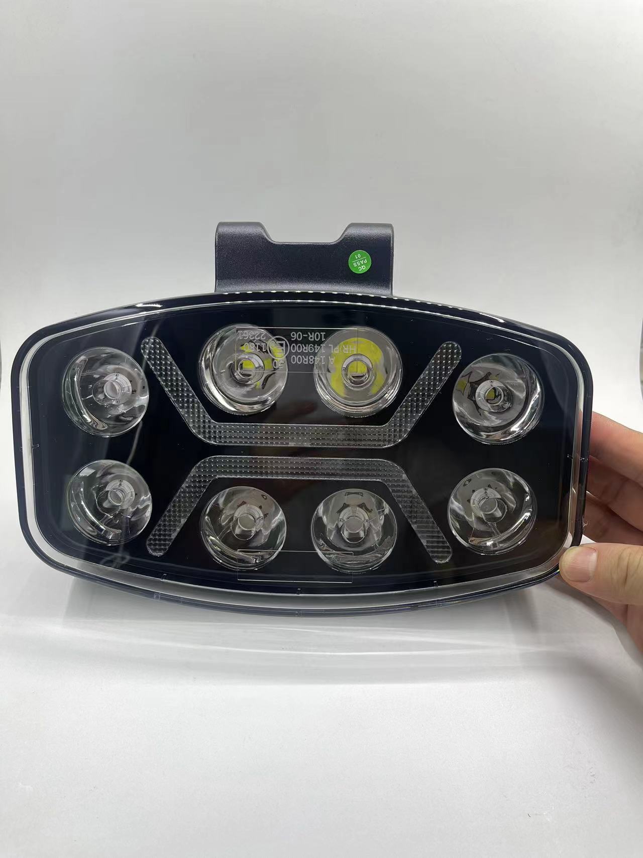 Euro truck LED light, Volvo headlight, work light, 10-inch white light, yellow light, lens light Item Picture