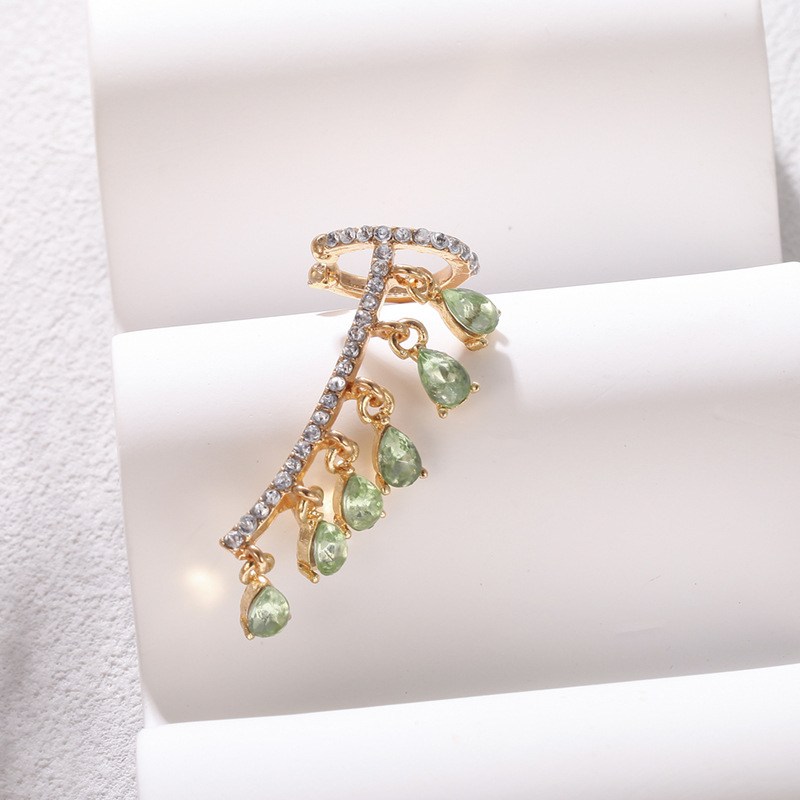 New Korean-style earrings, elegant water drop tassel earrings, forest-themed crystal zircon ear clips and stud earrings in one piece