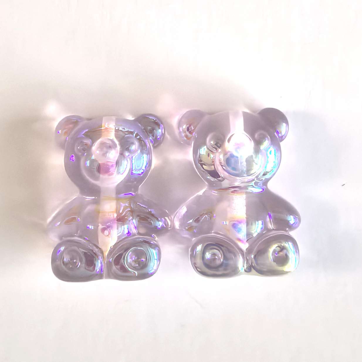 Clothing accessories, accessories, bear vertical hole bracelets, pendants, hair clips, clothes, shoes, bags, stickers, Bear seven-color resin detail image 2