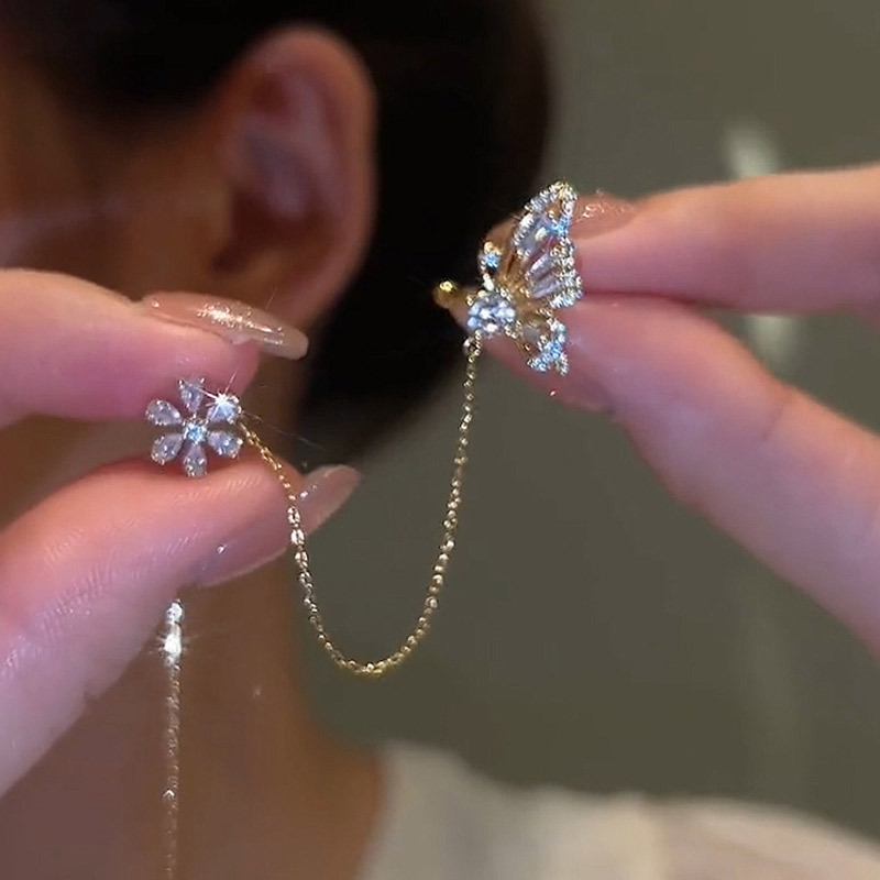 Douyin's same style butterfly flower one-piece earrings, ear bone clip, Korean style, cold and cool, dynamic butterfly ear line