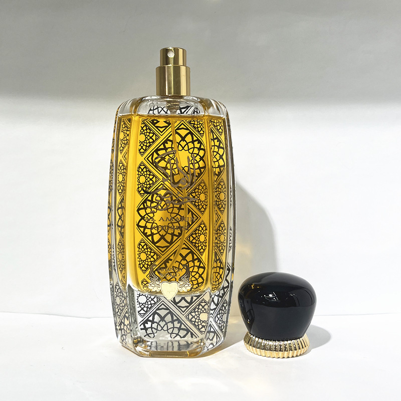Cross-Border Foreign Trade Perfume Wholesale Al Amakin Khusesi Middle East Arab High-Grade Printed Perfume Perfume Perfume Application Scenario