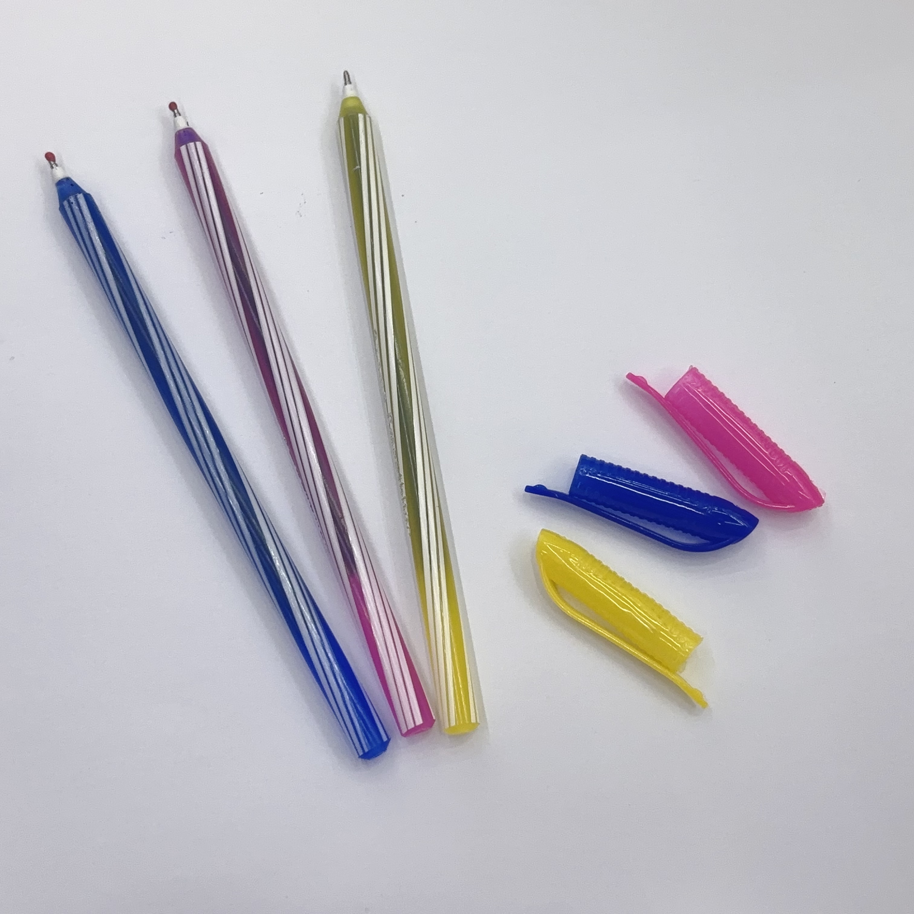 圆珠笔/塑料品/多色笔/串珠笔/按动细节图