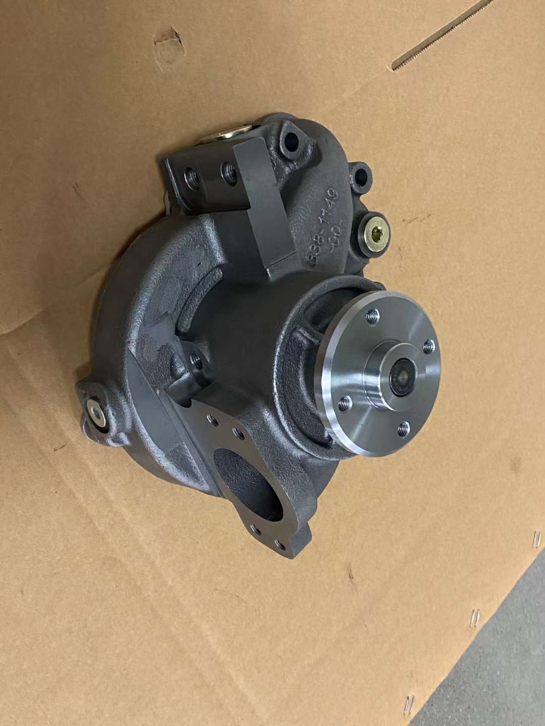 The construction machinery parts are suitable for Caterpillar C9.3 engine water pump 447-8230 Specification image