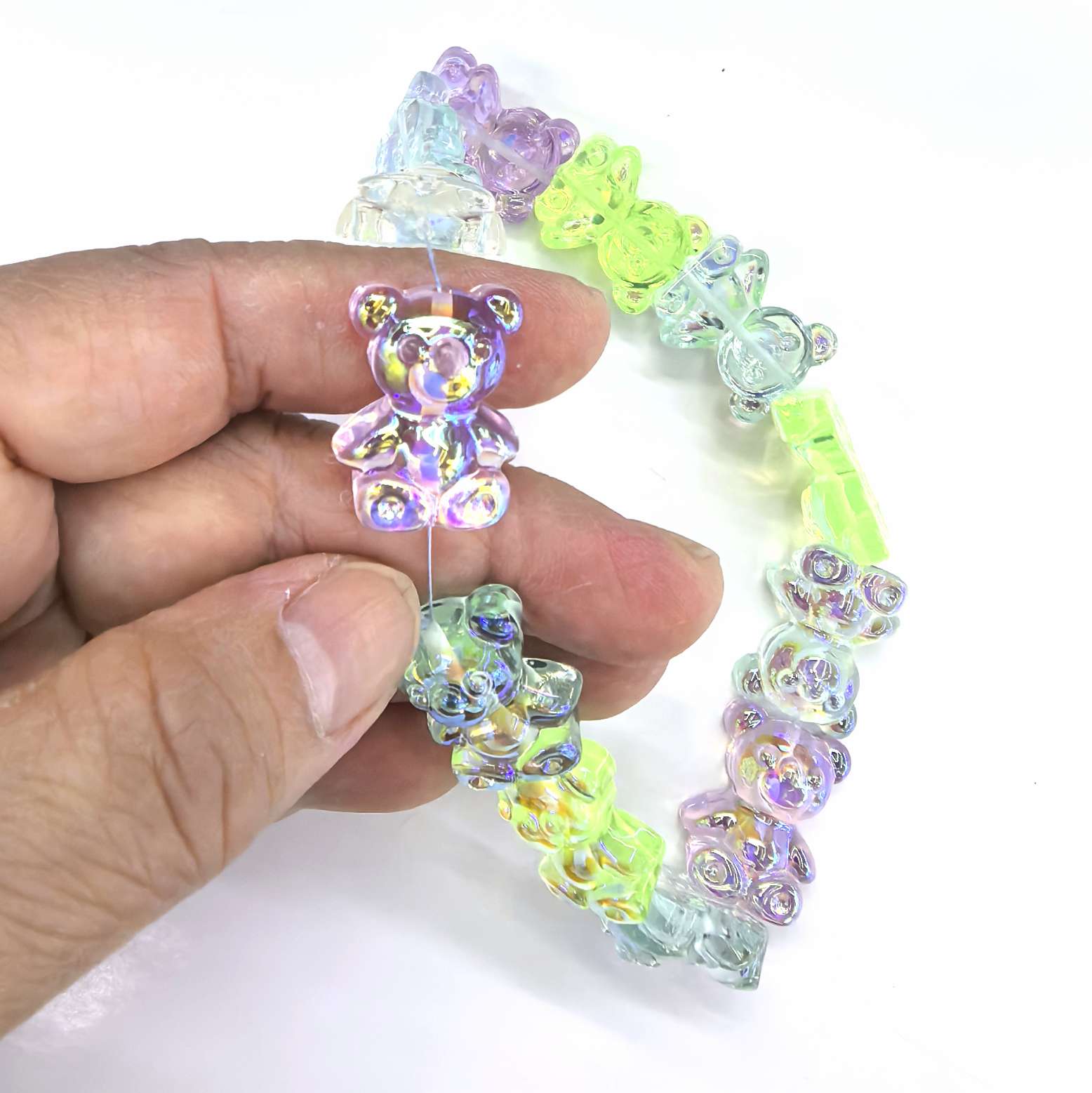 Clothing accessories, accessories, bear vertical hole bracelets, pendants, hair clips, clothes, shoes, bags, stickers, Bear seven-color resin detail image 7