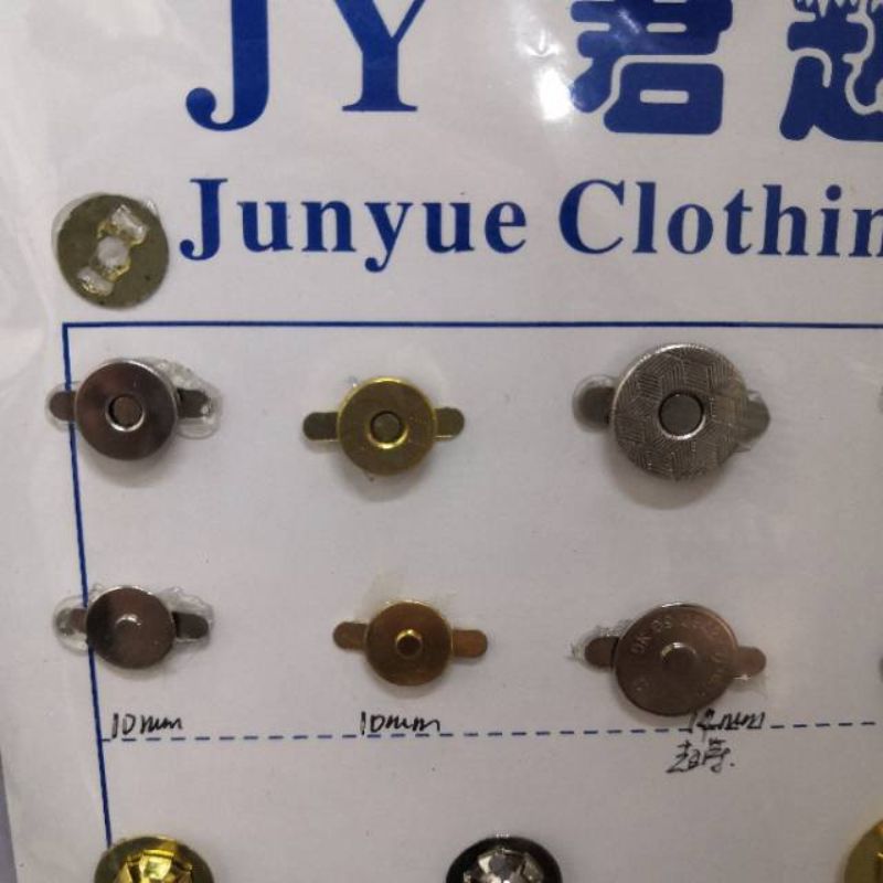 服装辅料金属扣