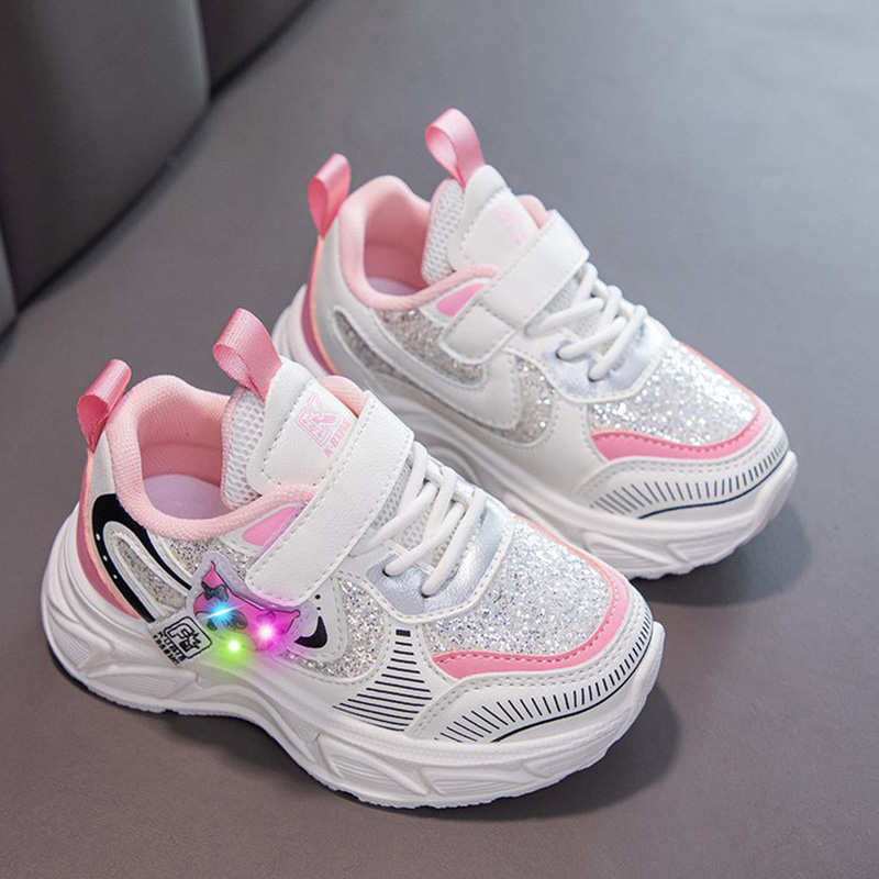 儿童鞋子秋季新款童运动鞋 老爹鞋童鞋运动板鞋款式多样 质量好批发价 春季卡通鞋儿童款式可爱