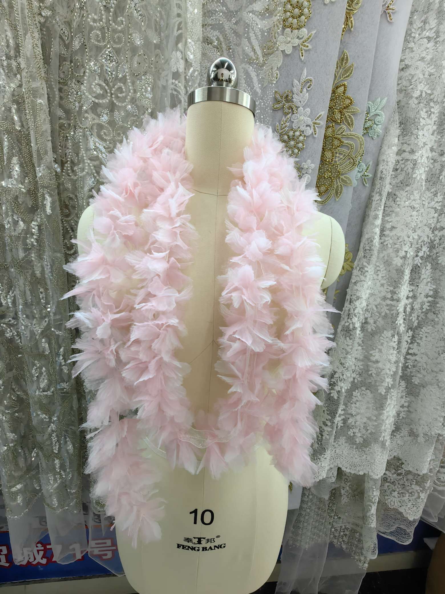 宽8cm渐变欧根纱花朵蕾丝花边蓬蓬裙裙摆婚纱服饰发饰装饰辅料 12朵花一码 Application Scenario