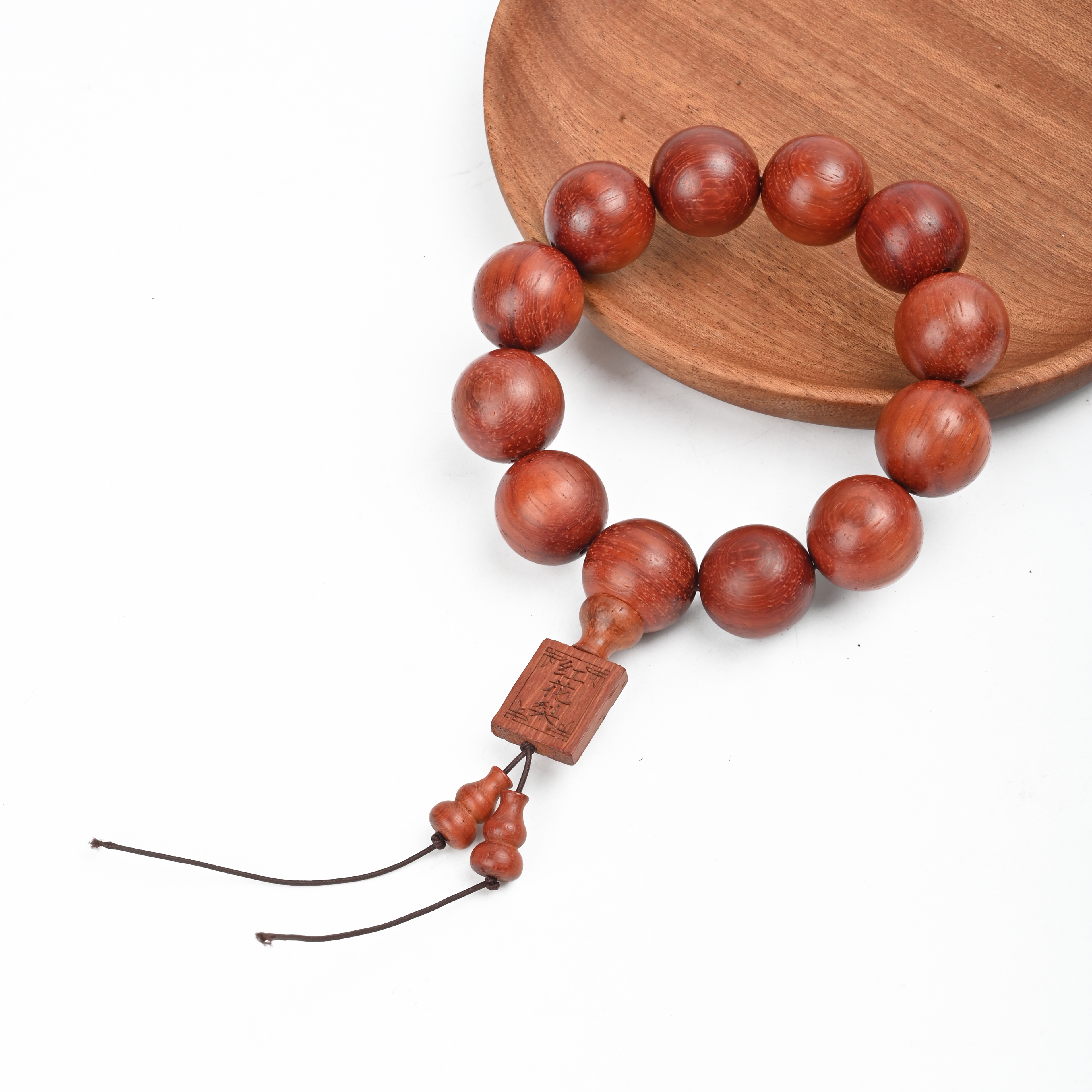 Wooden cultural play bracelets, red flower pear bracelets, red flower pear bracelets, Buddhist prayer beads, prayer beads wholesale for women