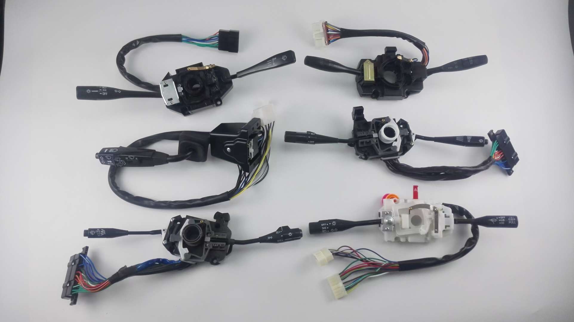 汽车配件适用于奔驰卡车Axor应急开关 9434460423详情图3