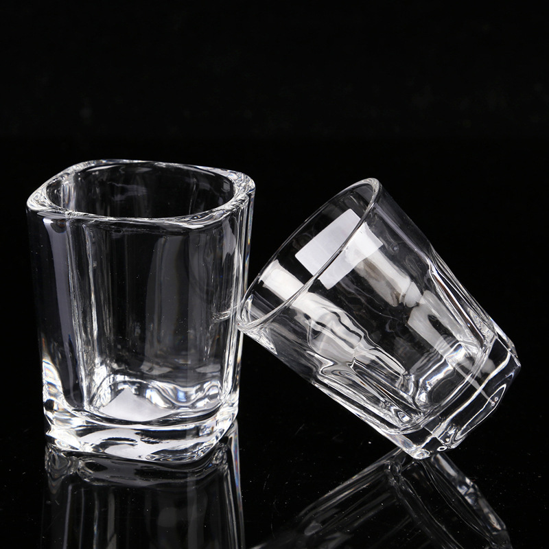 White spirit cups come in various sizes, including square and round ones, supporting household water cups, restaurant gift boxes, and drinking cups Specification image