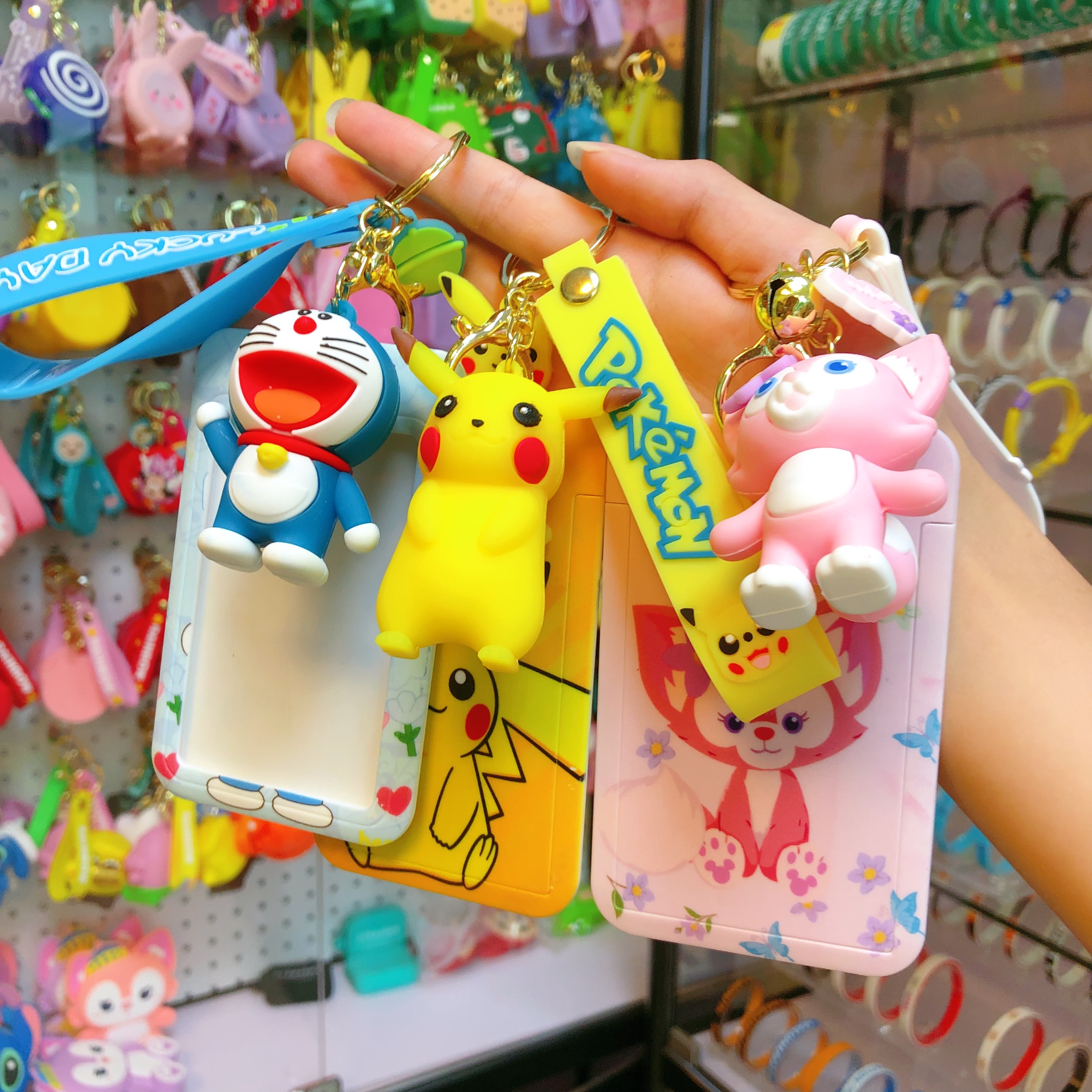 哆啦A梦皮卡丘卡套学生卡公交卡套钥匙扣挂件包包扣门禁卡防丢哆啦A梦皮卡丘卡套学生卡公交卡套钥匙扣挂件包包扣门禁卡防丢