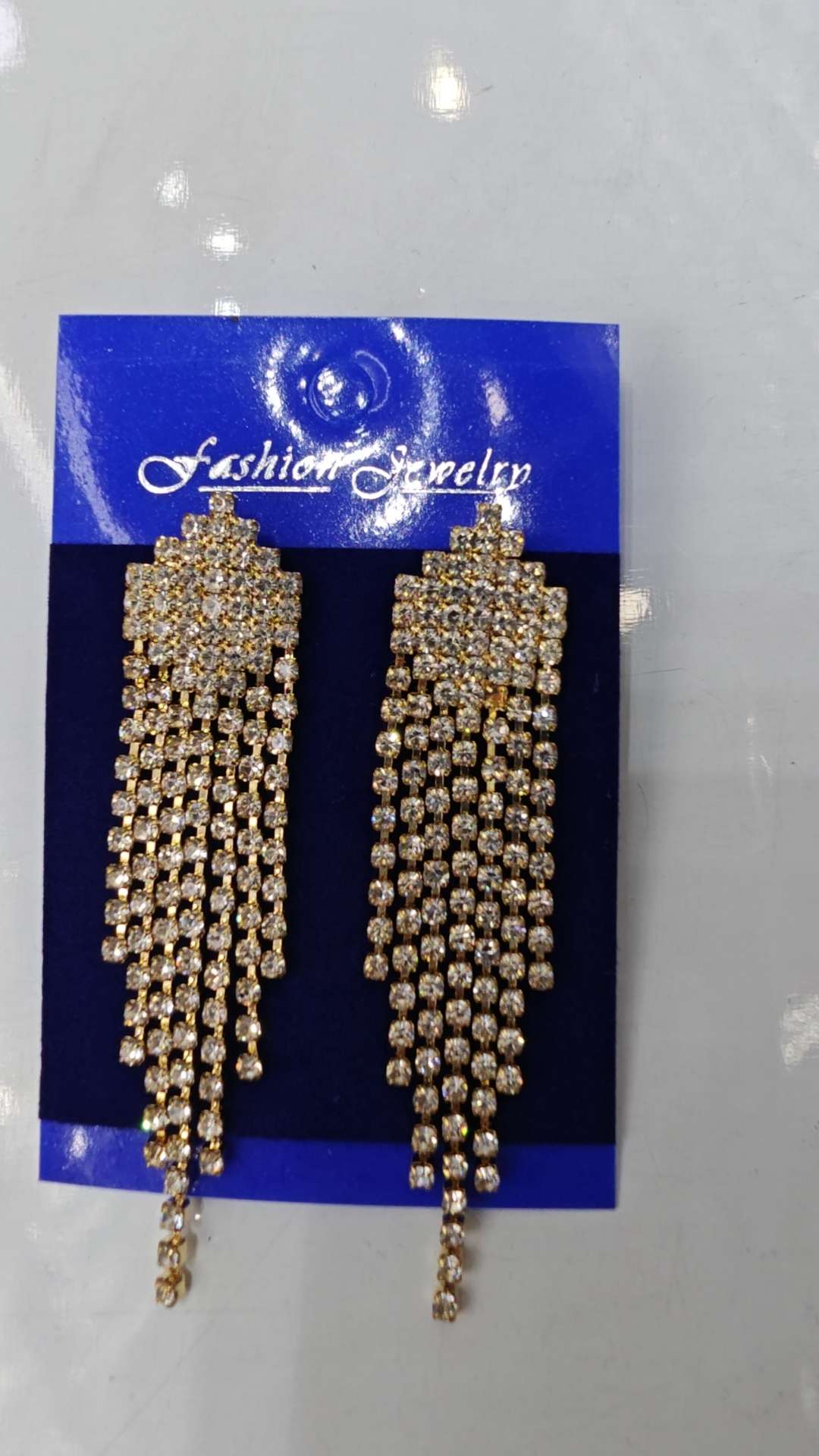 Fashionable and trendy women's earrings