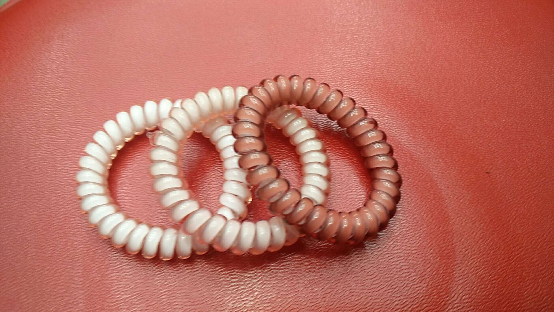 Fashionable and trendy large intestine hair bands, high-end headwear, unique design of hair bands, hair clips, hair ties, rubber bands, hair accessories, essential hair care products Specification image