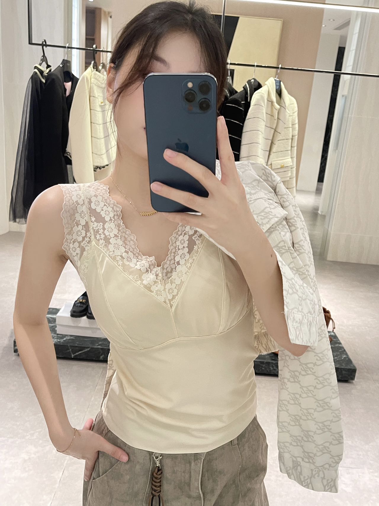 Imperial 066 Advanced Lace Satin Thermal Vest Autumn And Winter Gentle Fashion Foreign Air Warm Hair Hot Heating Thermal Underwear Specification drawing