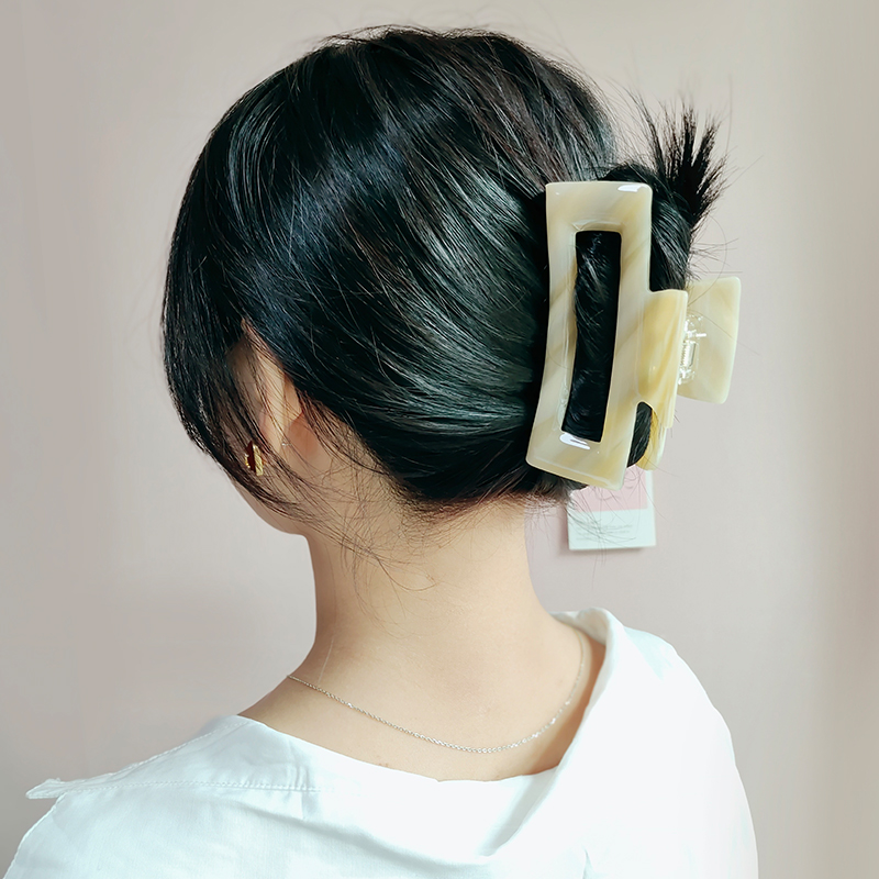 New accessories acetic acid hair clip Korean version hair clip tortoiseshell hair clip Female clip large shark clip hair clip details Picture