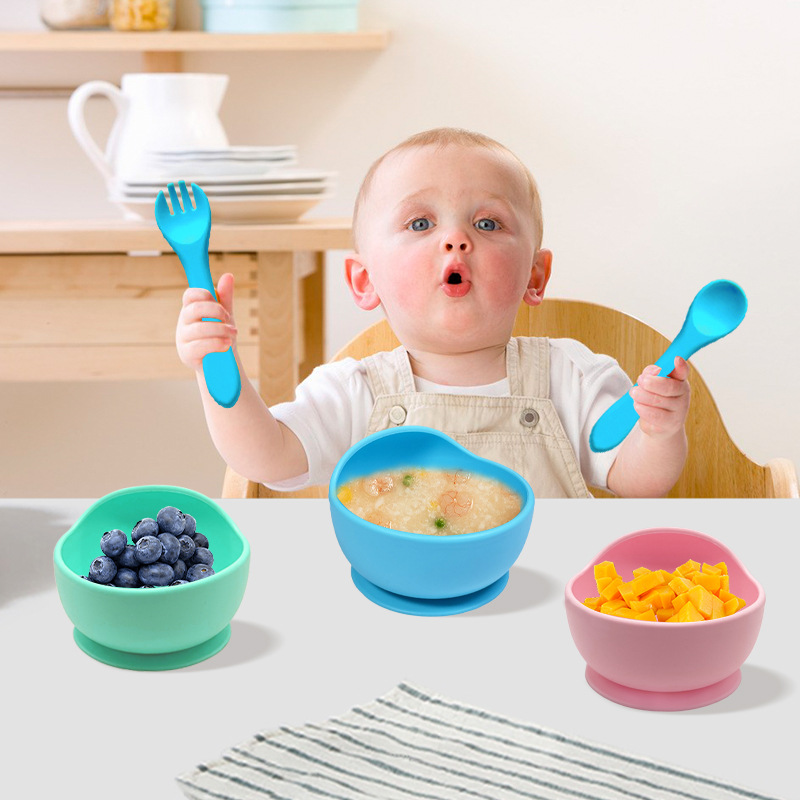 Silicone snail bowl suction cup type, unbreakable and unbreakable silicone fork and spoon, baby learning and complementary food plate set