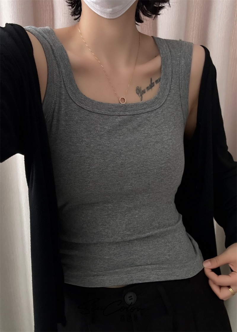 3655 Autumn wide-shoulder, versatile, fashionable, seamless back, fixed chest pad, comfortable, skin-friendly, anti-sagging sling Application Scenario