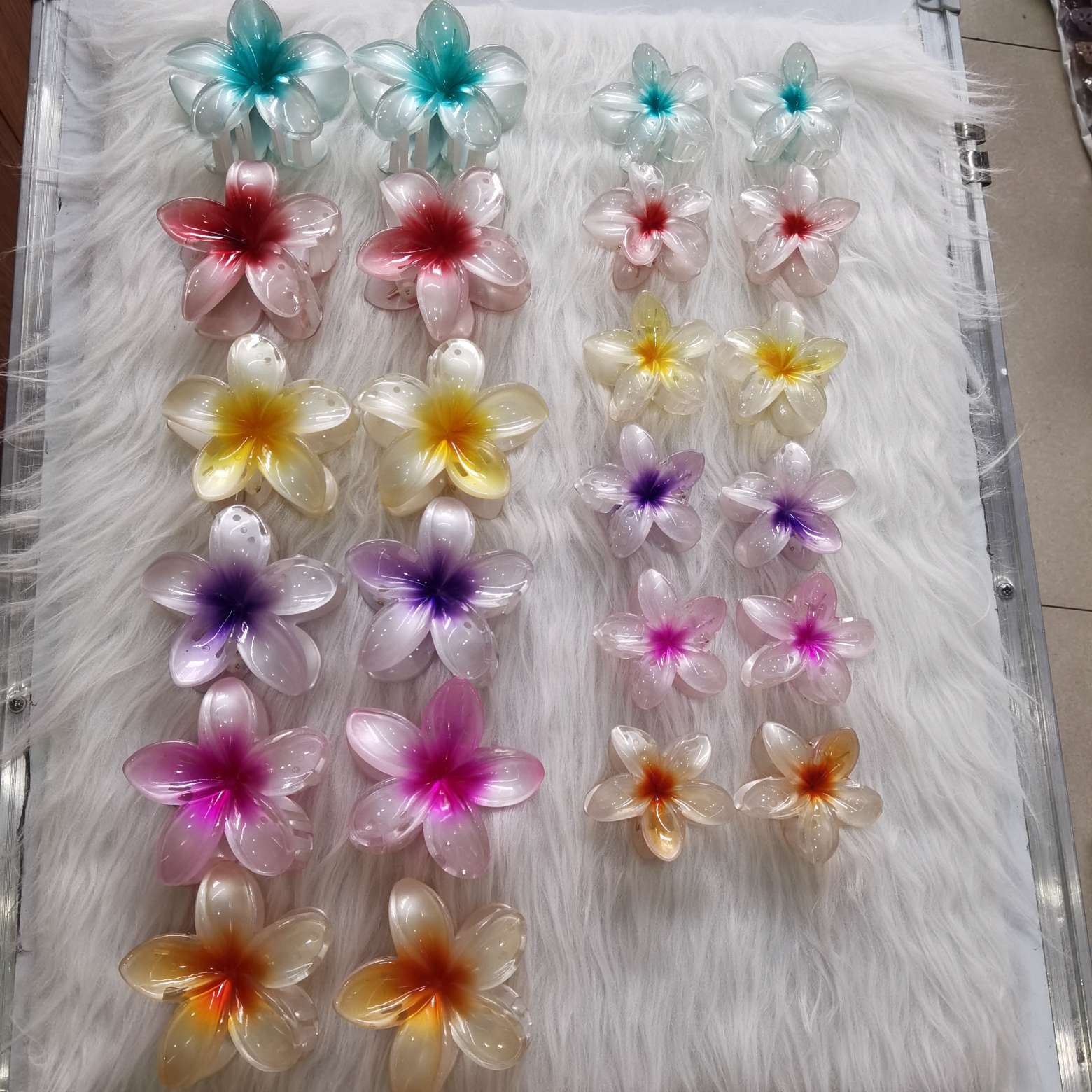 8 cm pearlescent 6-color frangipani details Picture