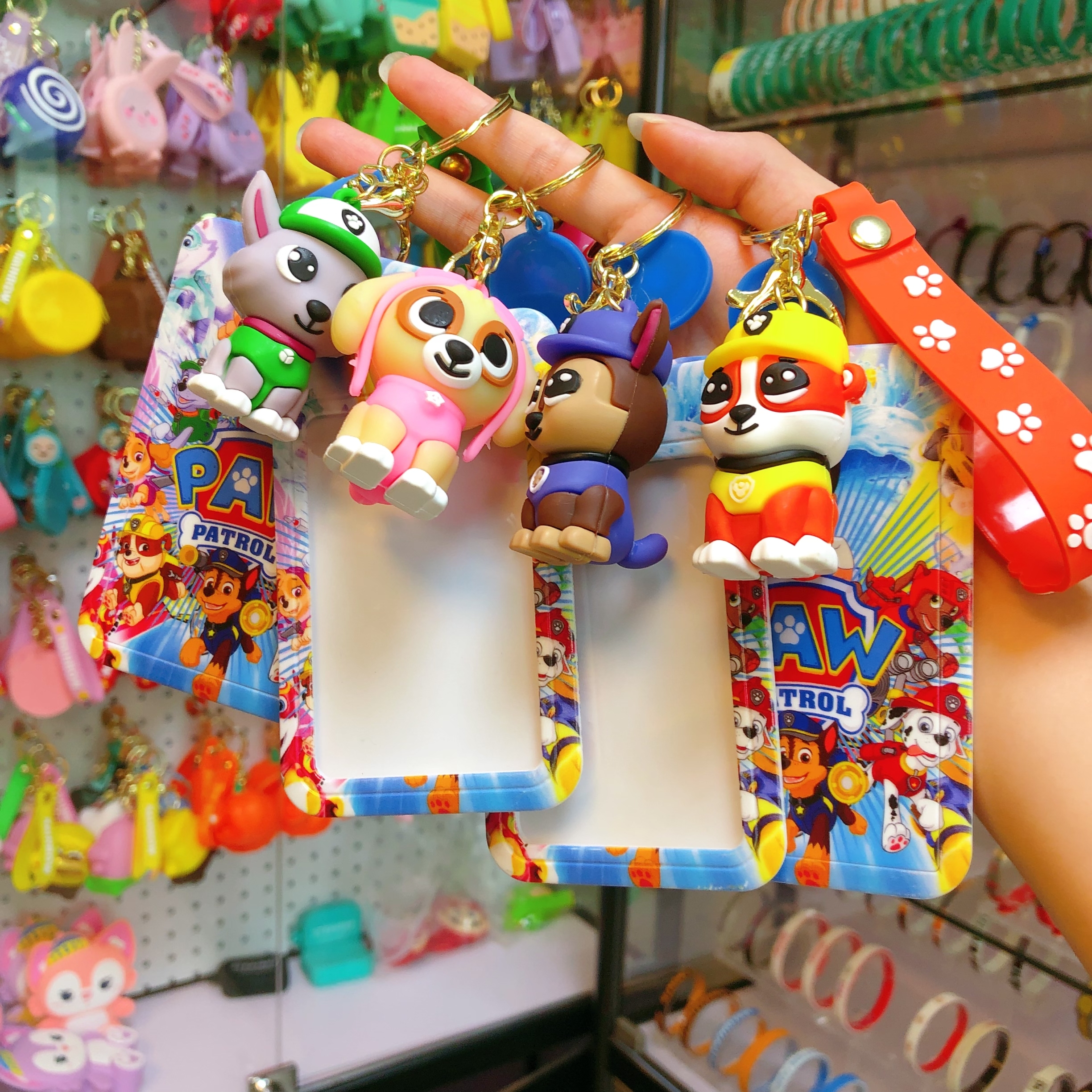 可爱卡通汪汪队保护套学生饭卡校园门禁证件门卡套钥匙挂件可爱卡通汪汪队保护套学生饭卡校园门禁证件门卡套钥匙挂件