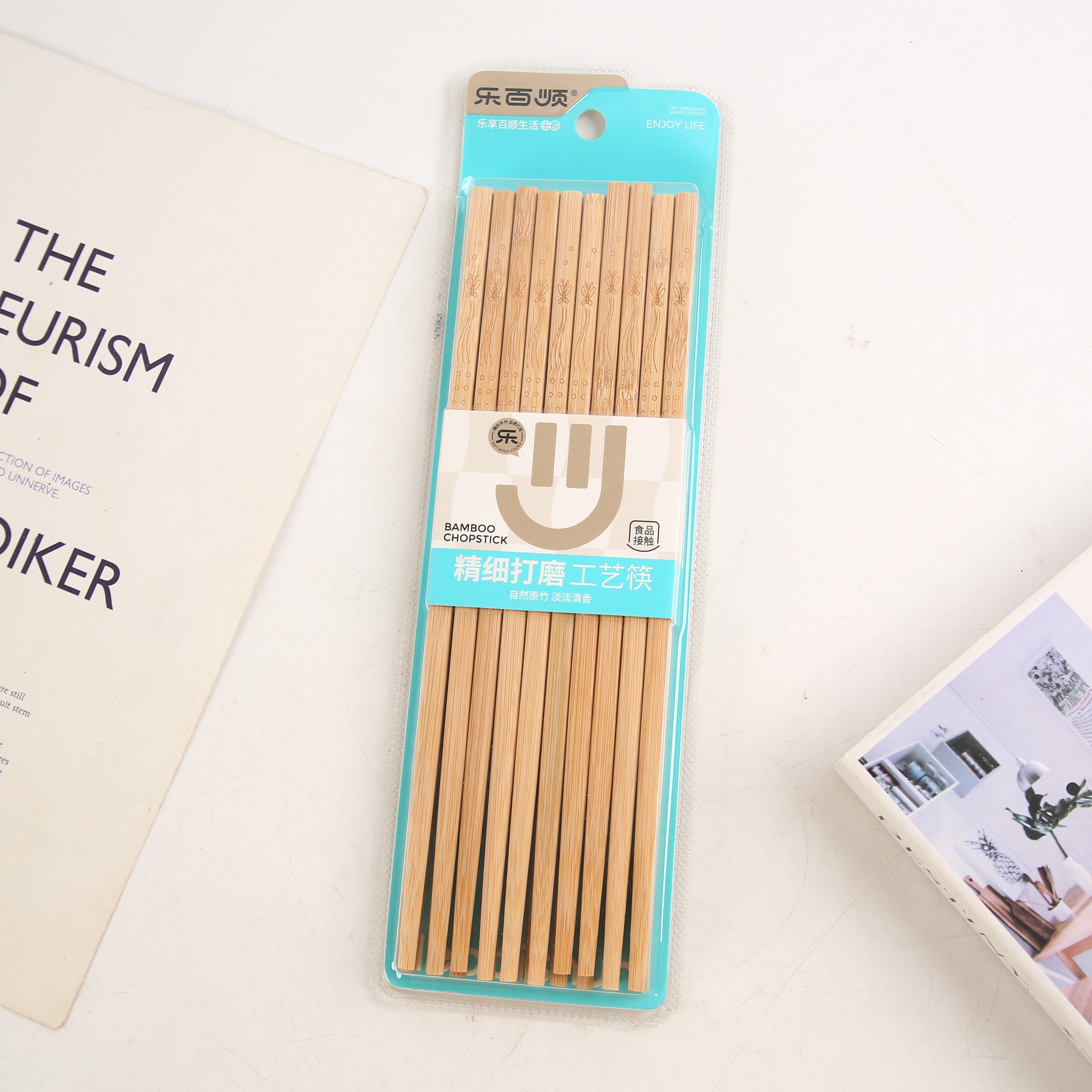 Wholesale of anti-slip bamboo chopsticks and household serving chopsticks sets for both domestic and foreign trade from the manufacturer