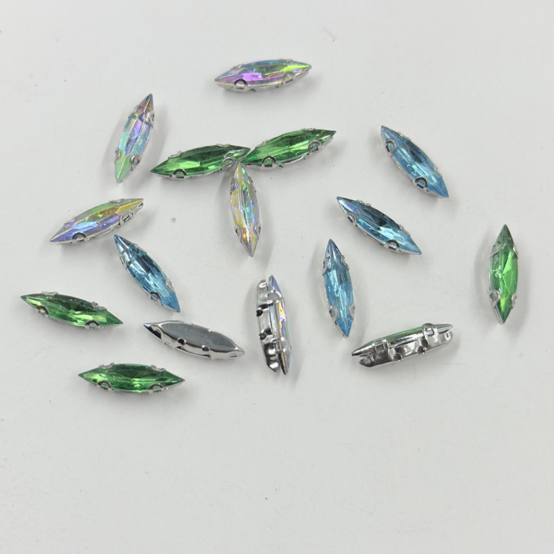 4*15MM acrylic slender horse eye single-claw hand-stitched drill DIY irregular crystal clothing accessories hand-stitched drill Item Picture