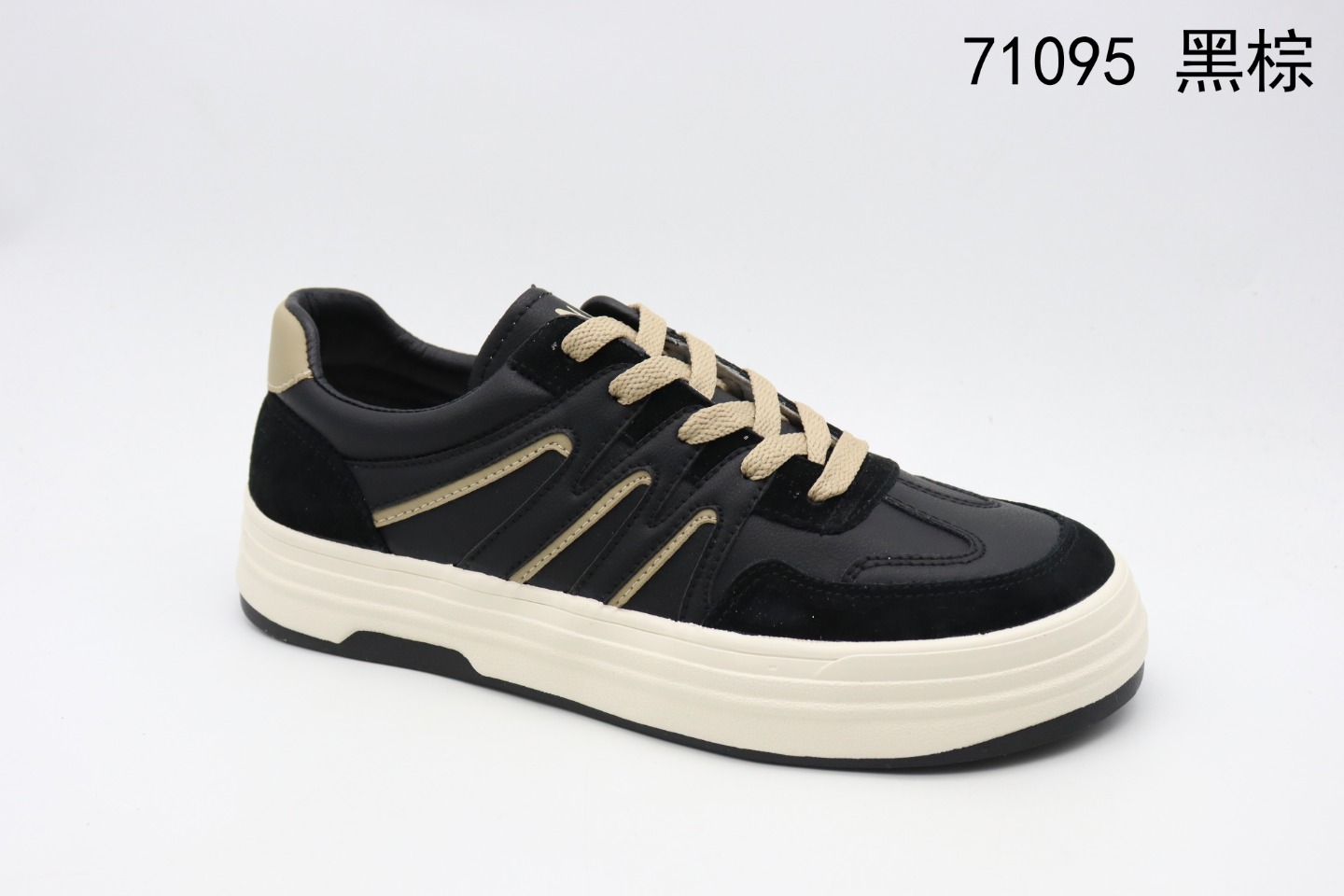 Men's Canvas Shoes 71095 Application Scenario