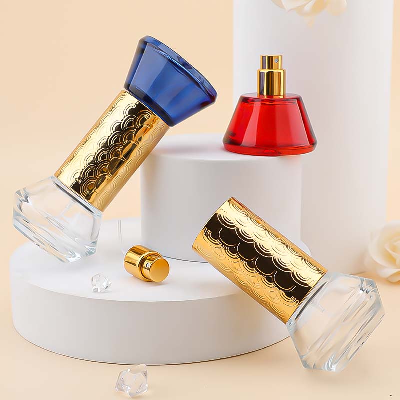 30ml screw-mouthed perfume bottle, 6-color mixed, golden cylindrical cap press spray, Middle Eastern-style glass bottle Item Picture