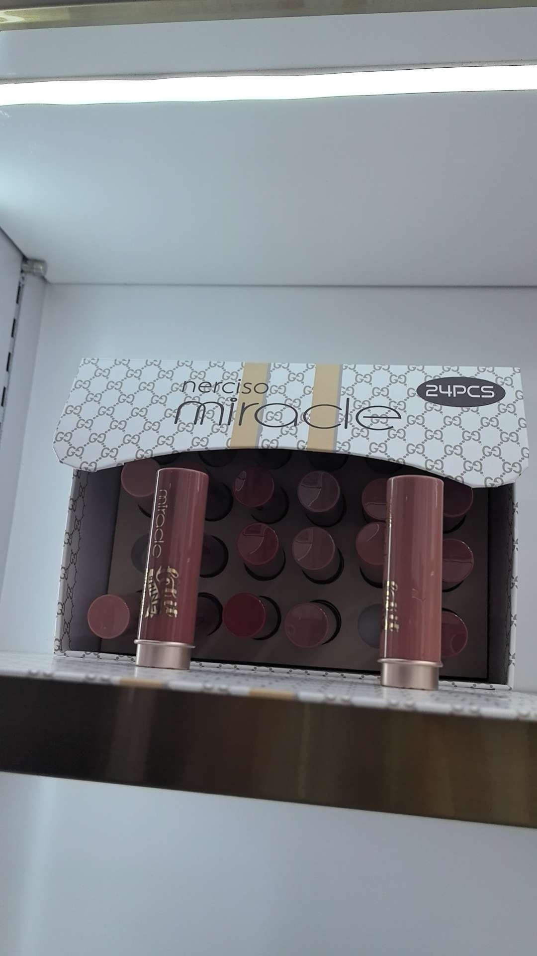 进口商品专区 彩妆套装 进口妆护品质保证 彩妆工具全套 白底实物图