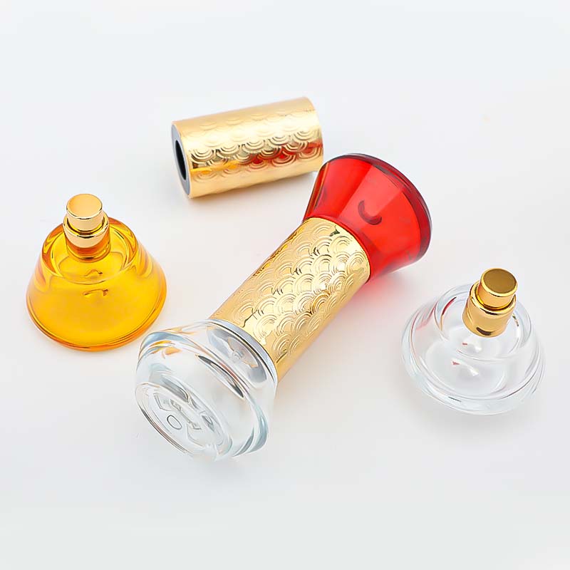 30ml screw-mouthed perfume bottle, 6-color mixed, golden cylindrical cap press spray, Middle Eastern-style glass bottle details Picture