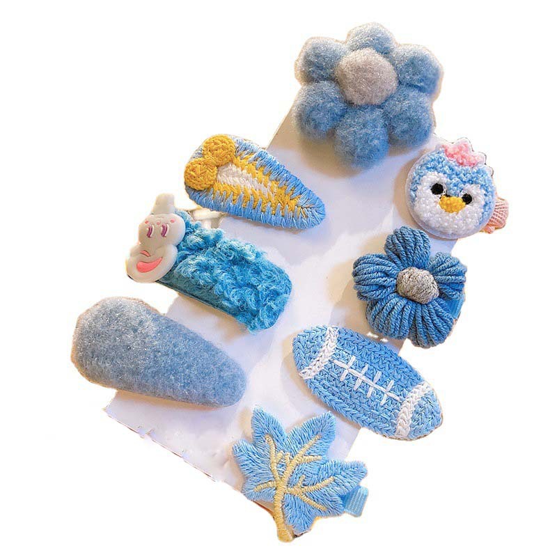 Autumn and winter children's hair clips, cartoon plush hair clips, cute baby hair clips, hair accessories, Korean princess girls' hair accessories, hair clips, hair accessories Application Scenario