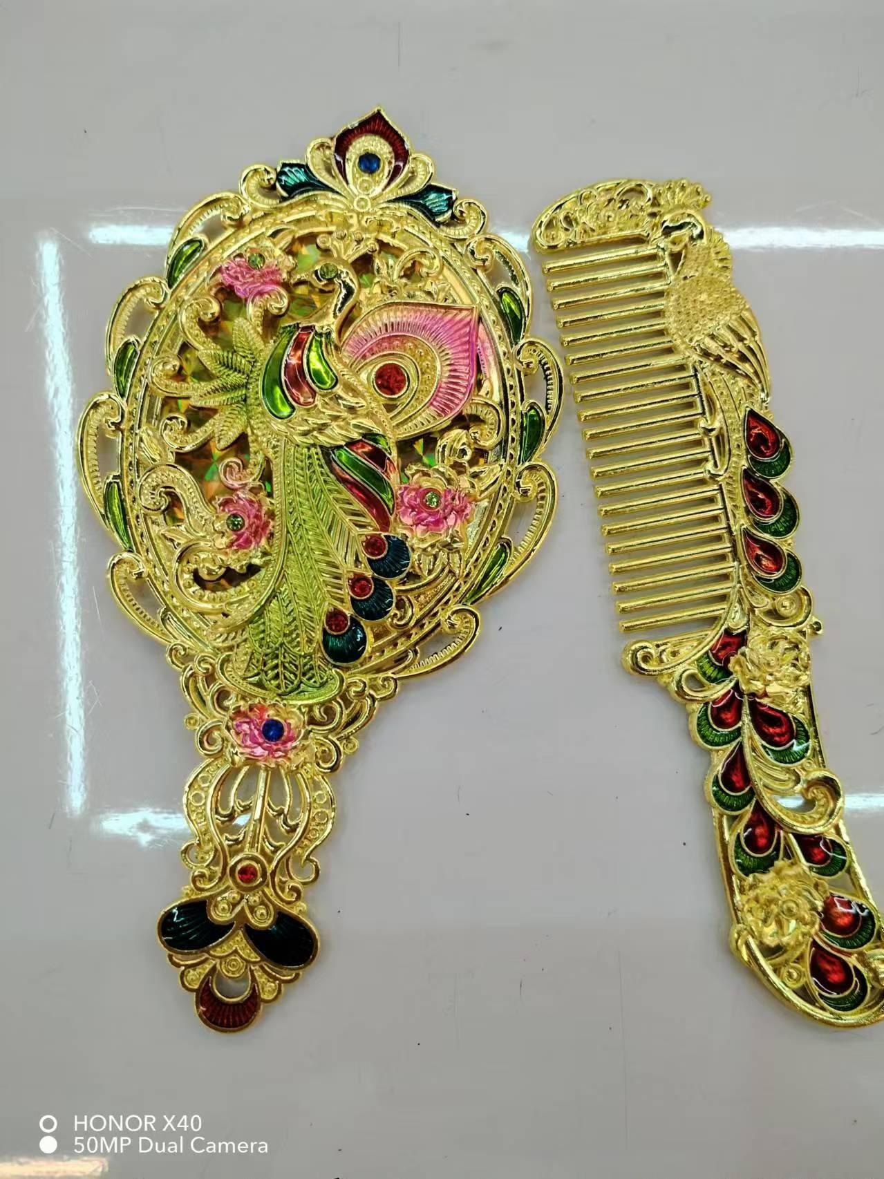 Peacock Ethnic style set makeup mirror with diamond bread portable mirror Specification image